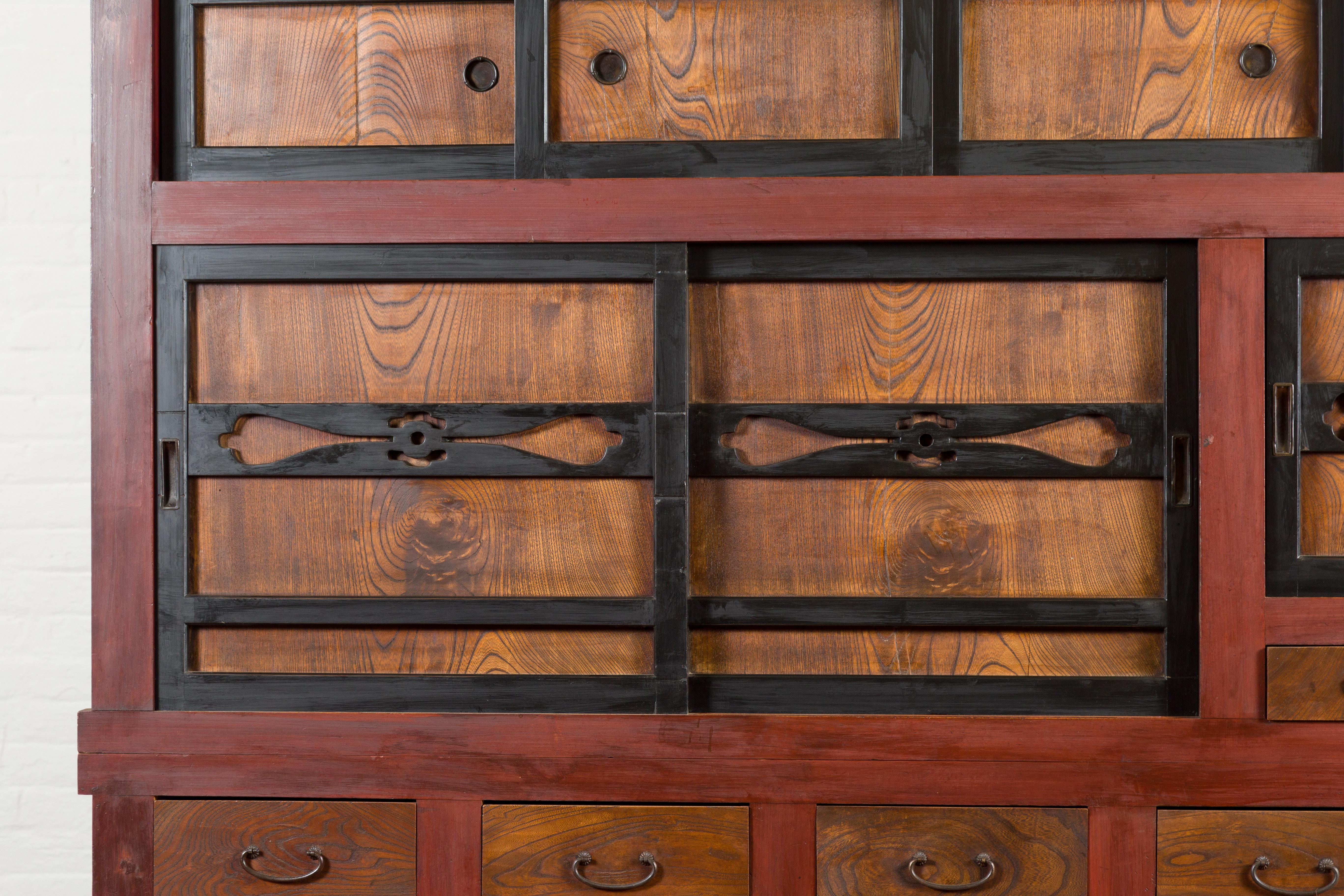 Japanese Meiji 1900s Kitchen Cabinet with Cinnabar, Black and Natural Patina 5