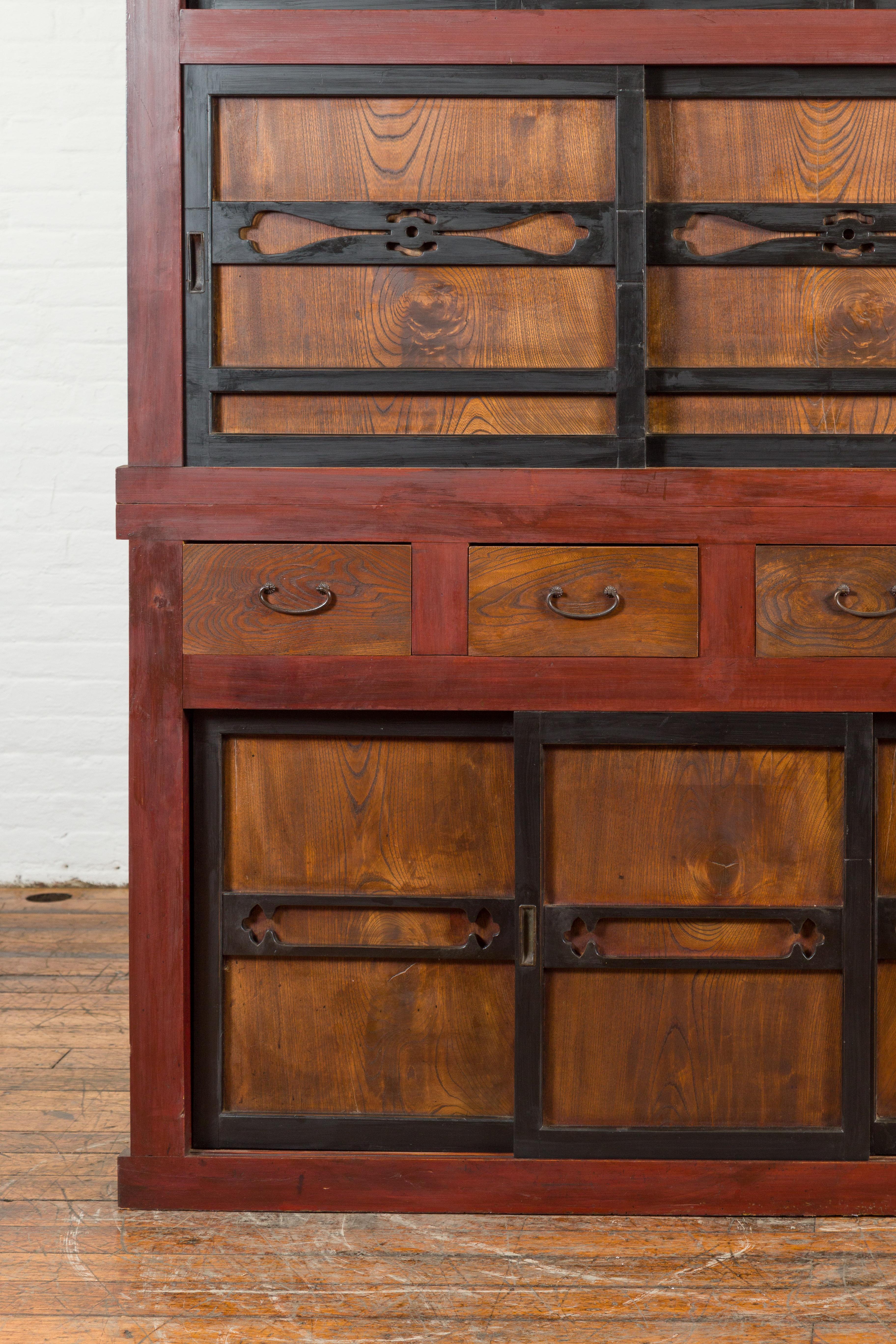 Japanese Meiji 1900s Kitchen Cabinet with Cinnabar, Black and Natural Patina 2