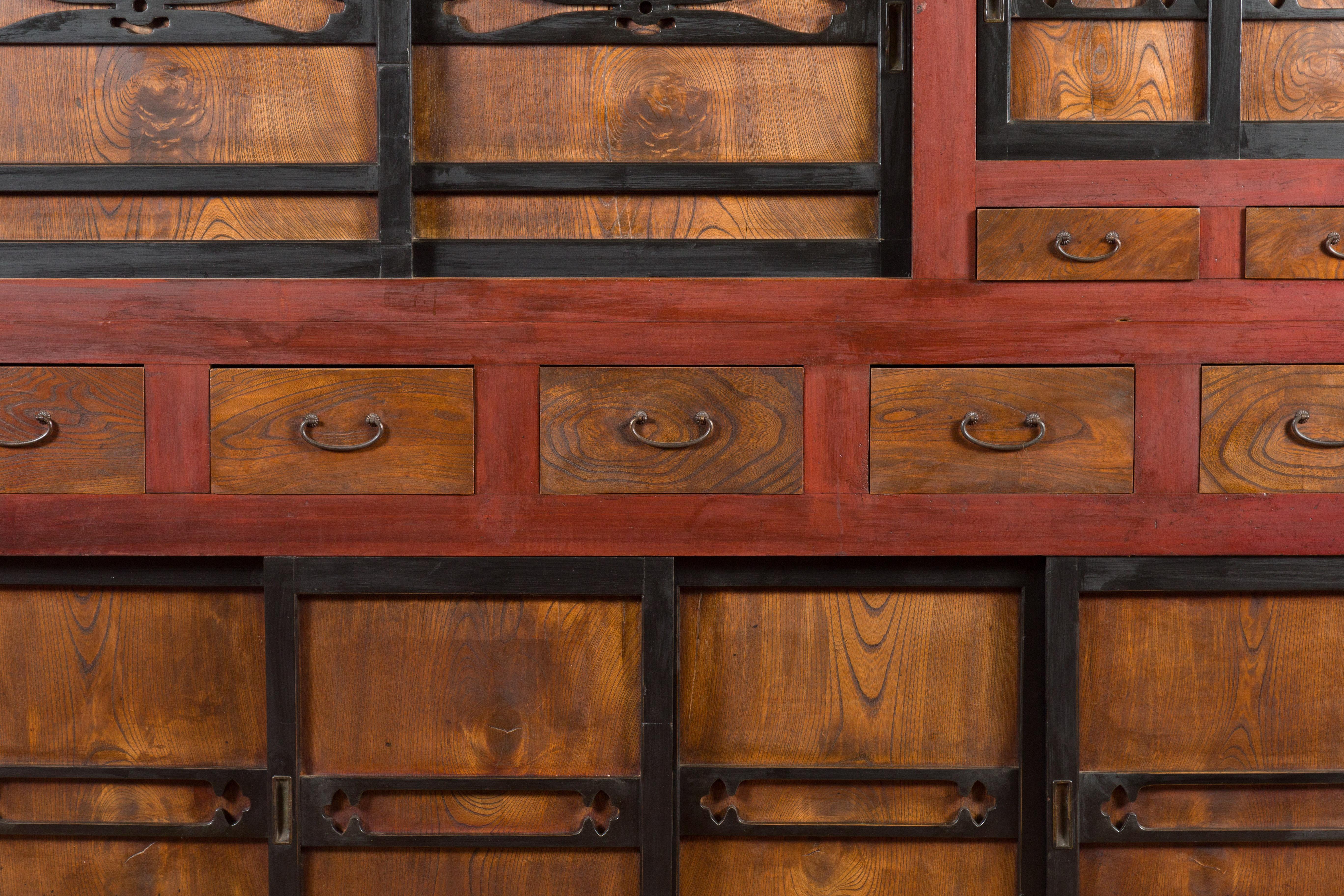 Japanese Meiji 1900s Kitchen Cabinet with Cinnabar, Black and Natural Patina 4