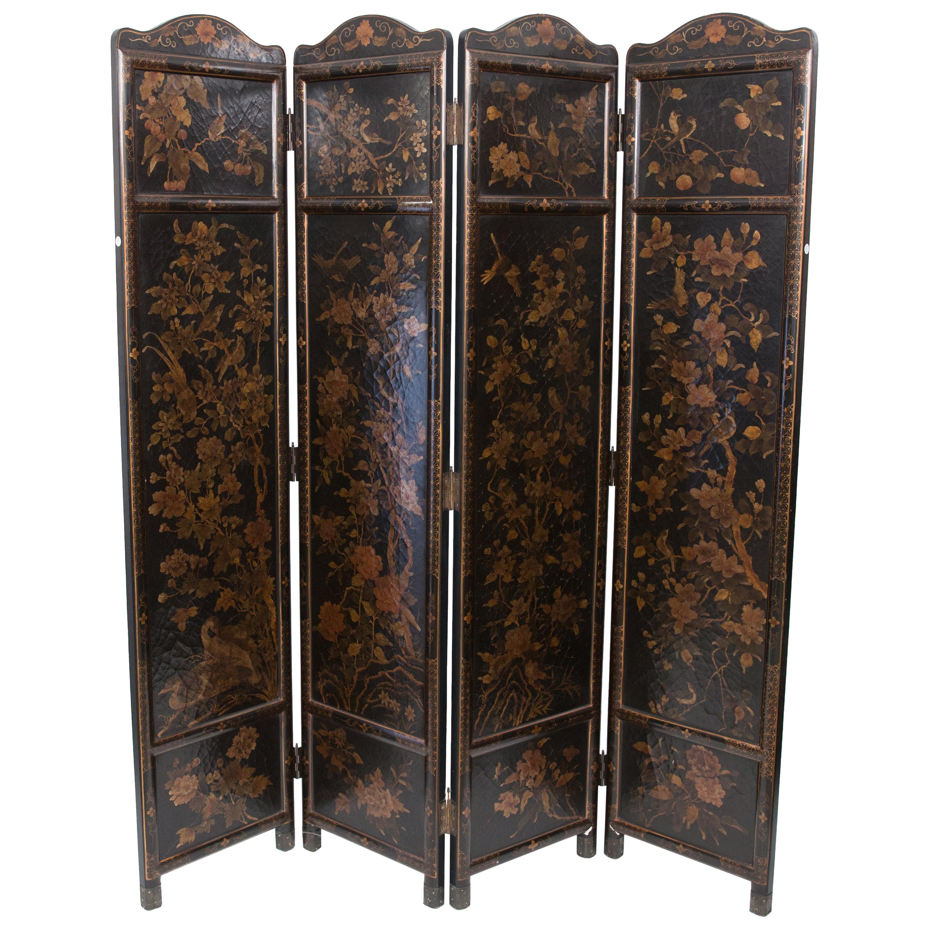 Japanese Meiji 4-Fold Screen Hand Painted Depicting Birds and Foliage