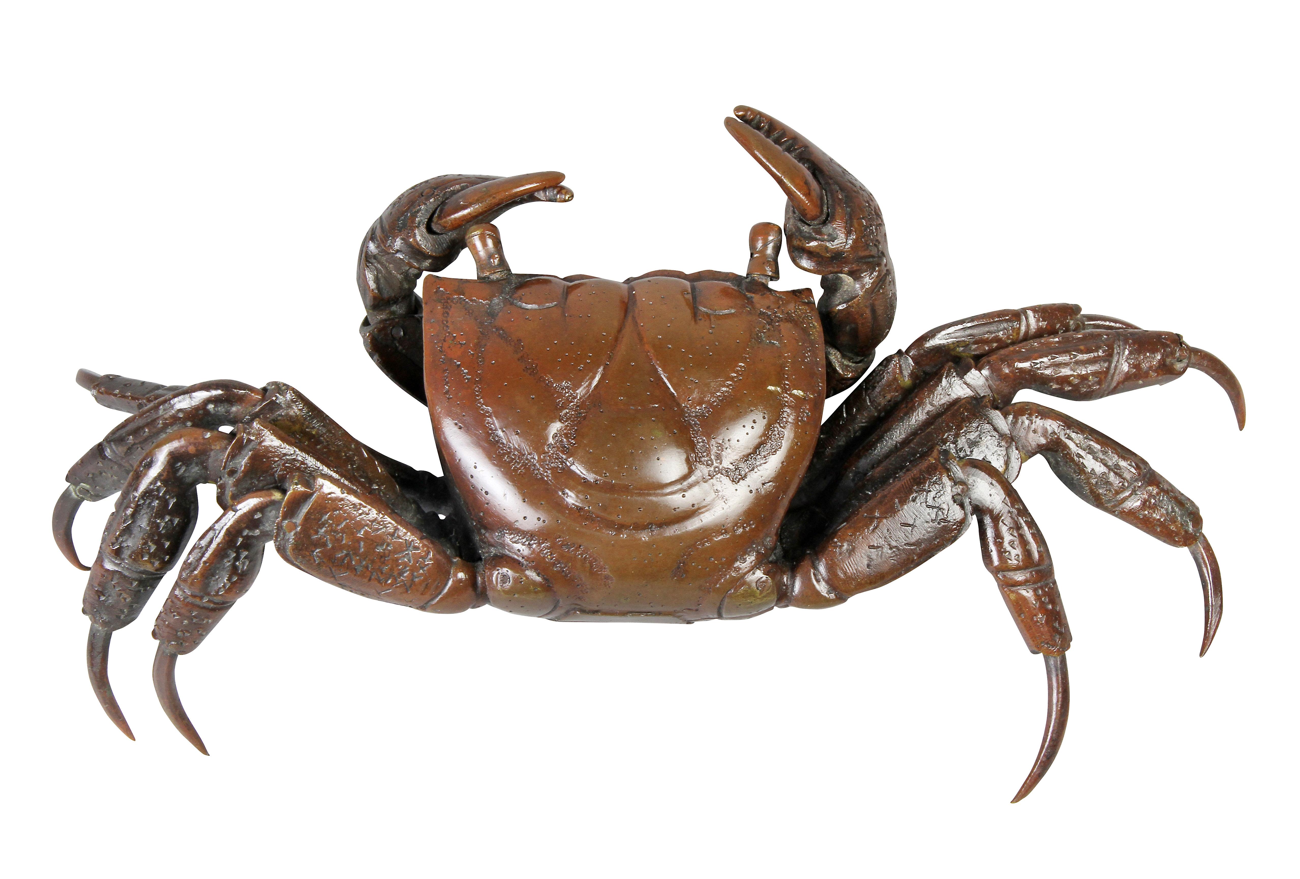 Japanese Meiji Articulated Bronze Crab In Good Condition For Sale In Essex, MA