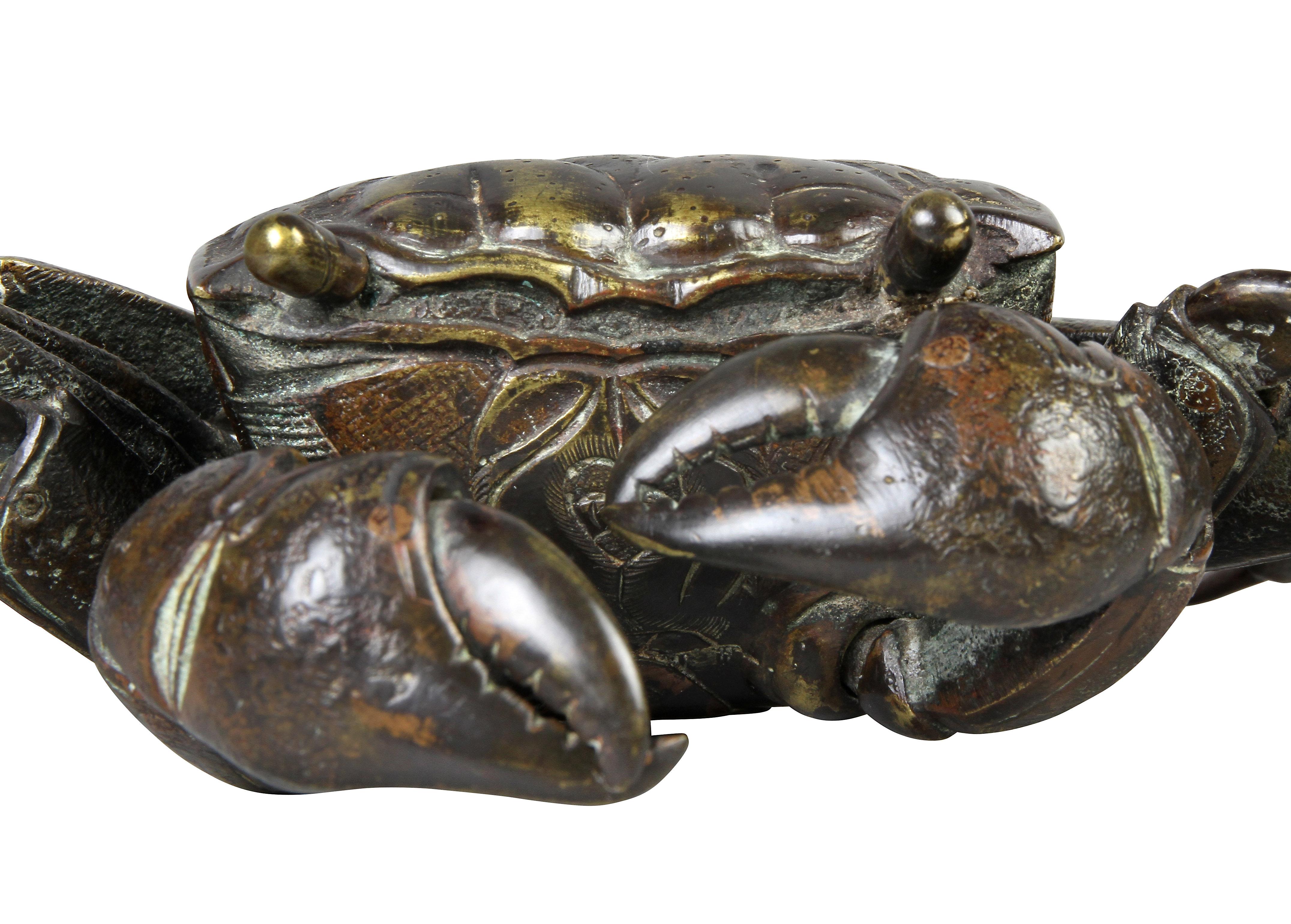 Japanese Meiji Articulated Bronze Crab In Good Condition For Sale In Essex, MA