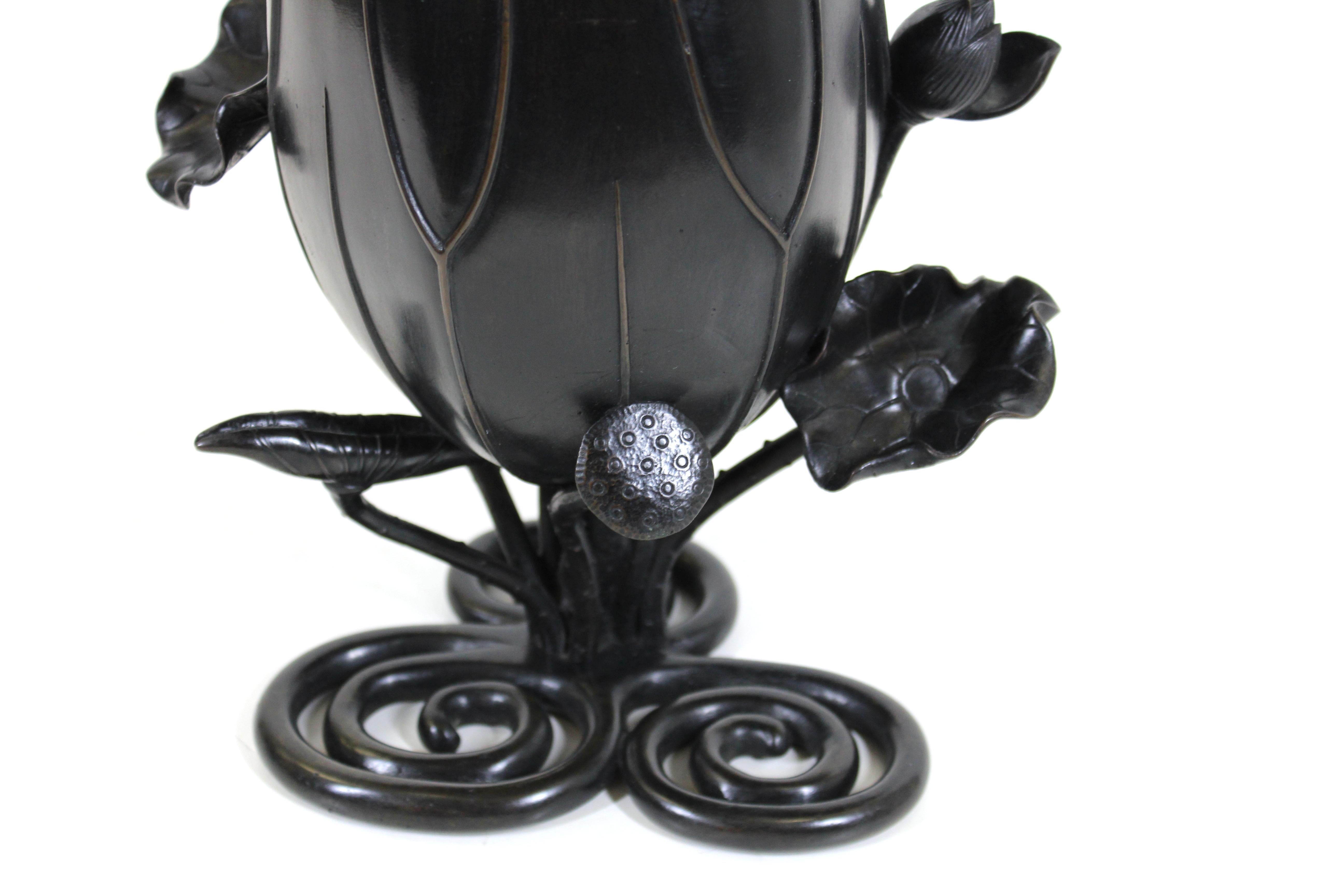 Japanese Meiji Black Bronze Lotus Vase In Good Condition In New York, NY
