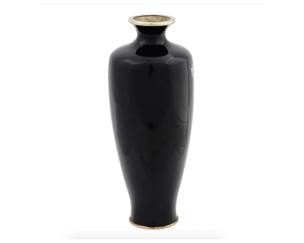Cloissoné Antique Meiji Japanese Cloisonne Black Enamel 11 Sparrows on Vase For Sale