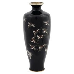 Vase ancien Meiji japonais cloisonné en émail noir 11 moineaux