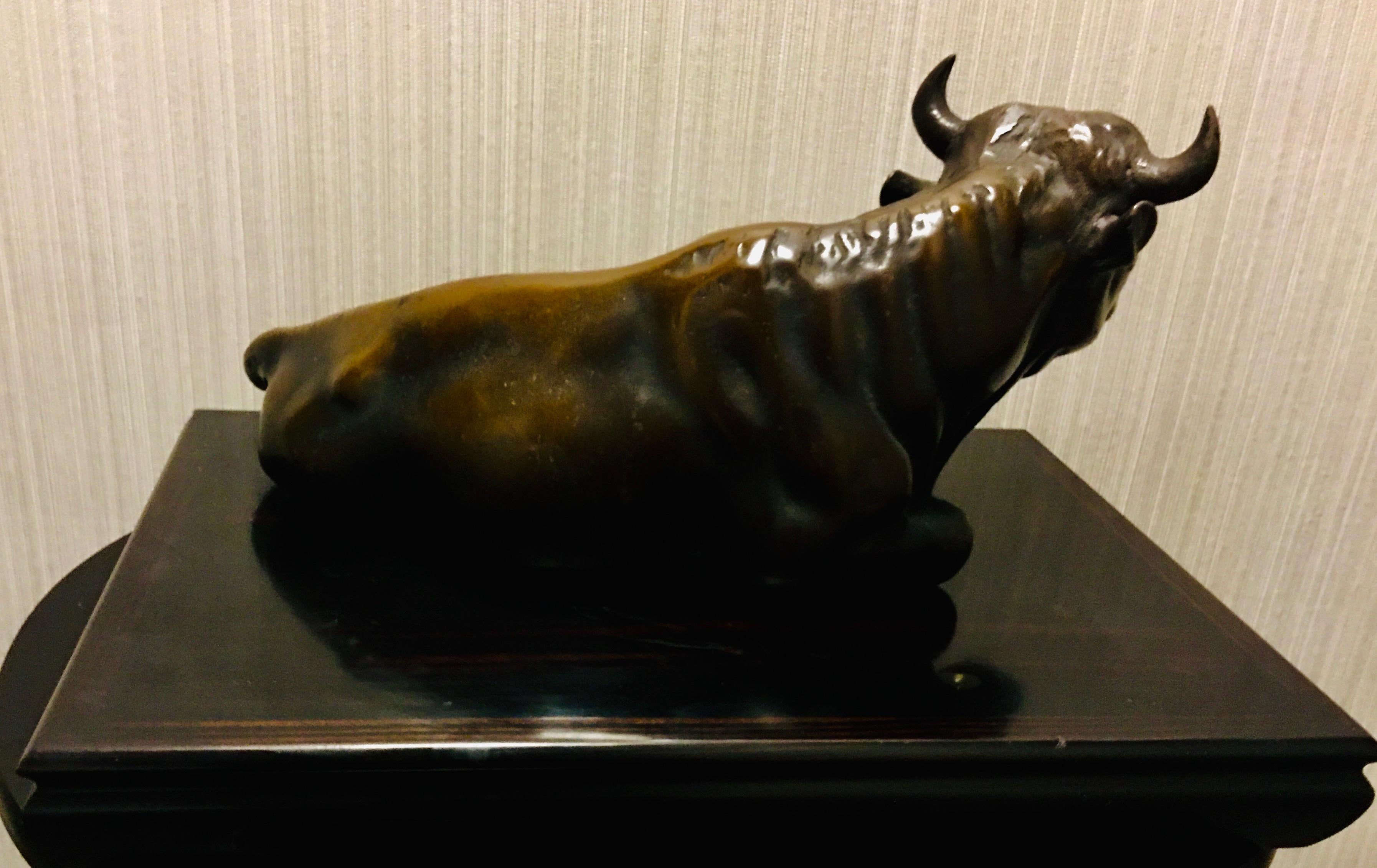 Japanese Meiji Bronze Cow Sculpture on Lacquered Stand 2