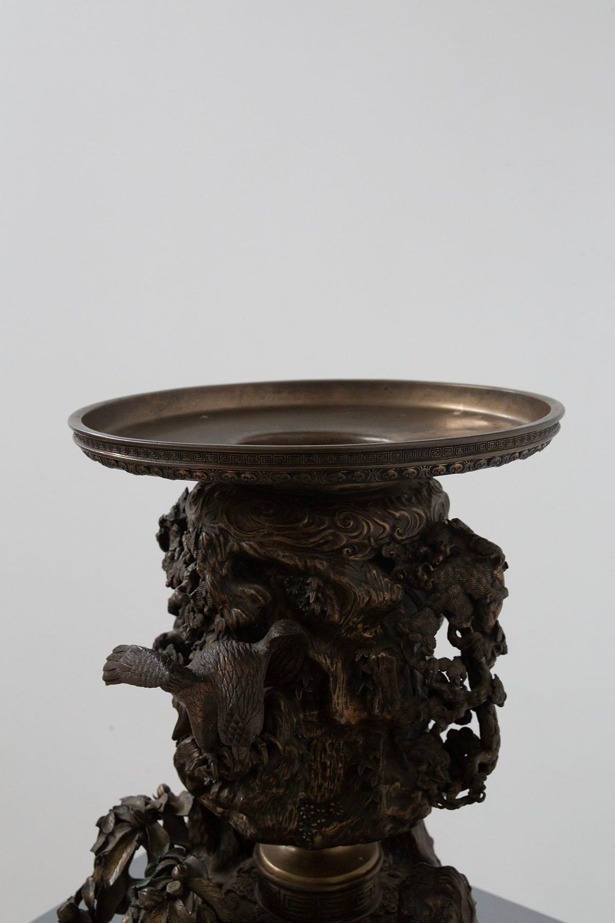 Japanischer Parfümbrenner aus Bronze im Meiji-Stil im Zustand „Gut“ im Angebot in Milano, IT