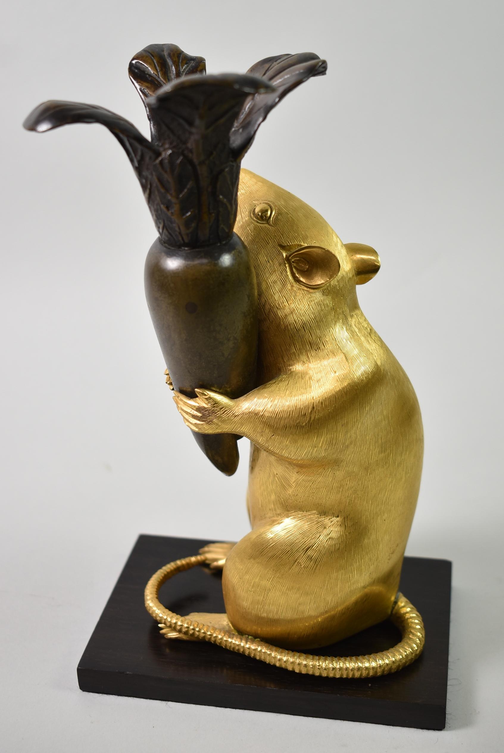Japanese Meiji Bronze Rat Candlestick Holder In Good Condition For Sale In Toledo, OH