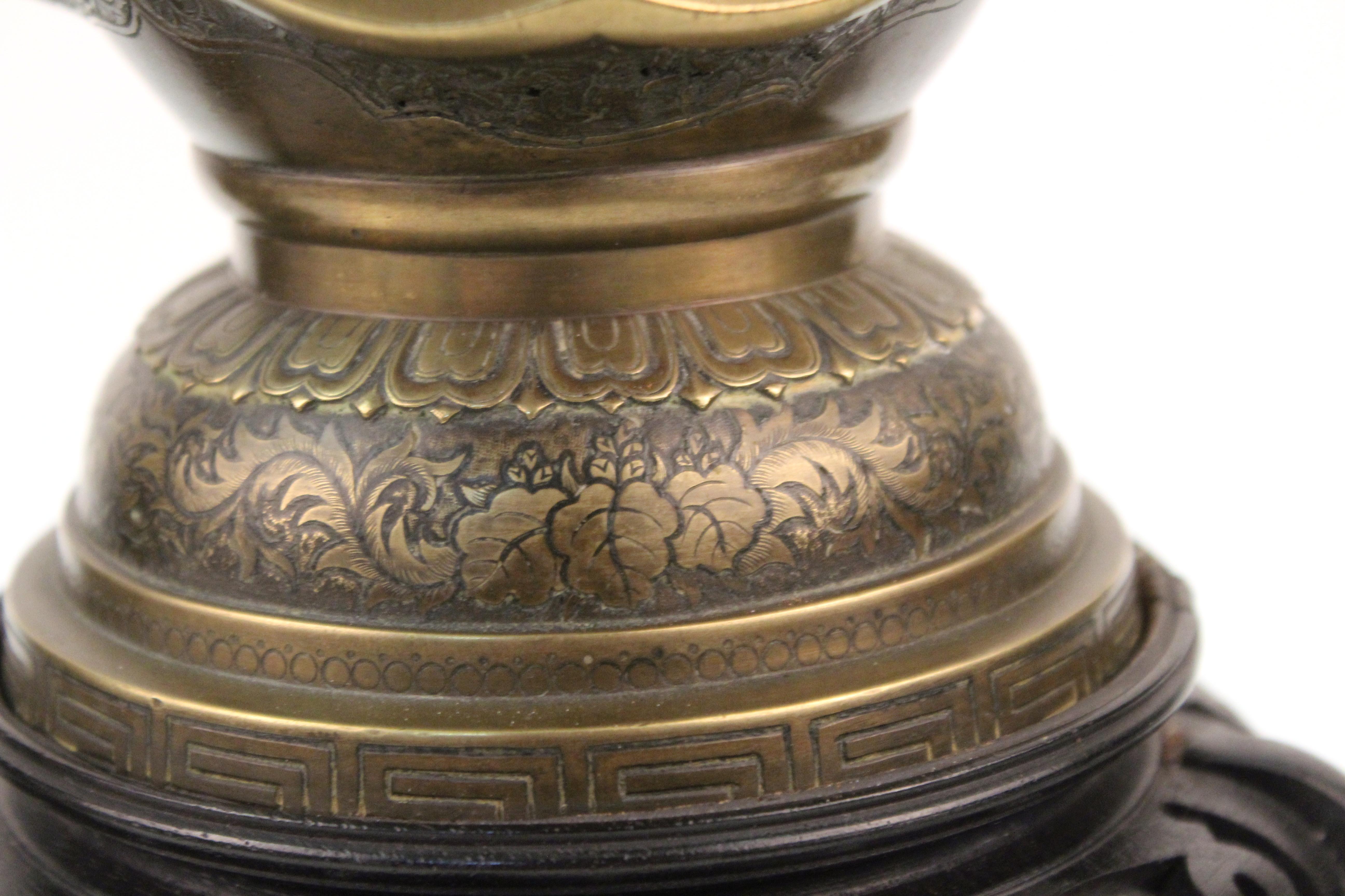 Japanese Meiji Bronze Urn Form Table Lamps 7