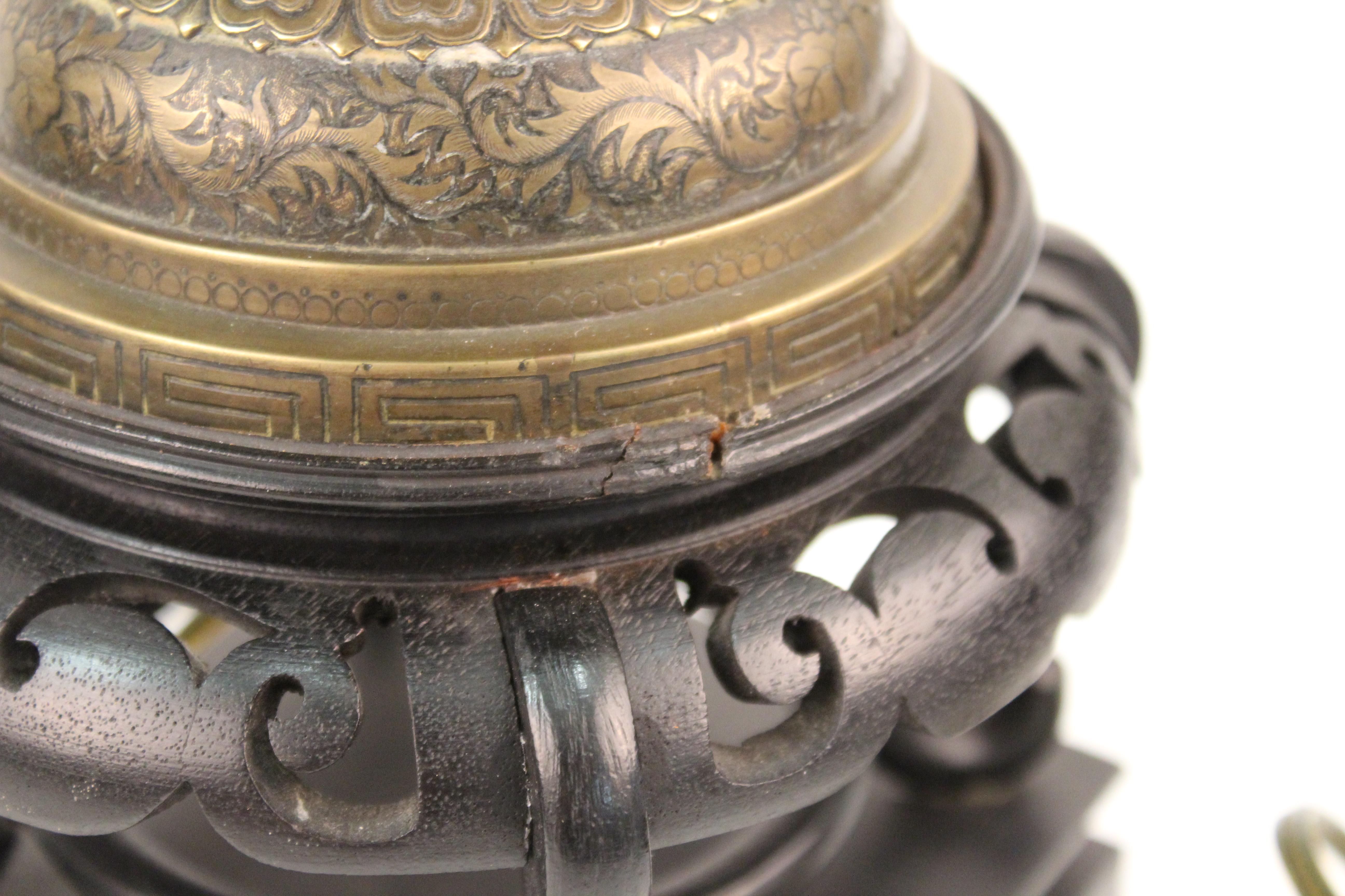 Japanese Meiji Bronze Urn Form Table Lamps 10