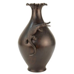 Japanese Meiji Bronze Vase with Sculpted Alligator