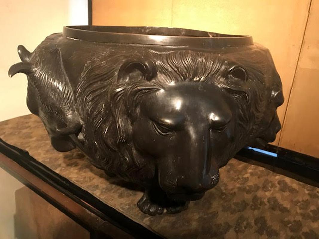 Late 19th Century Japanese Meiji Bronze Vessel With Sculpted Animal Heads