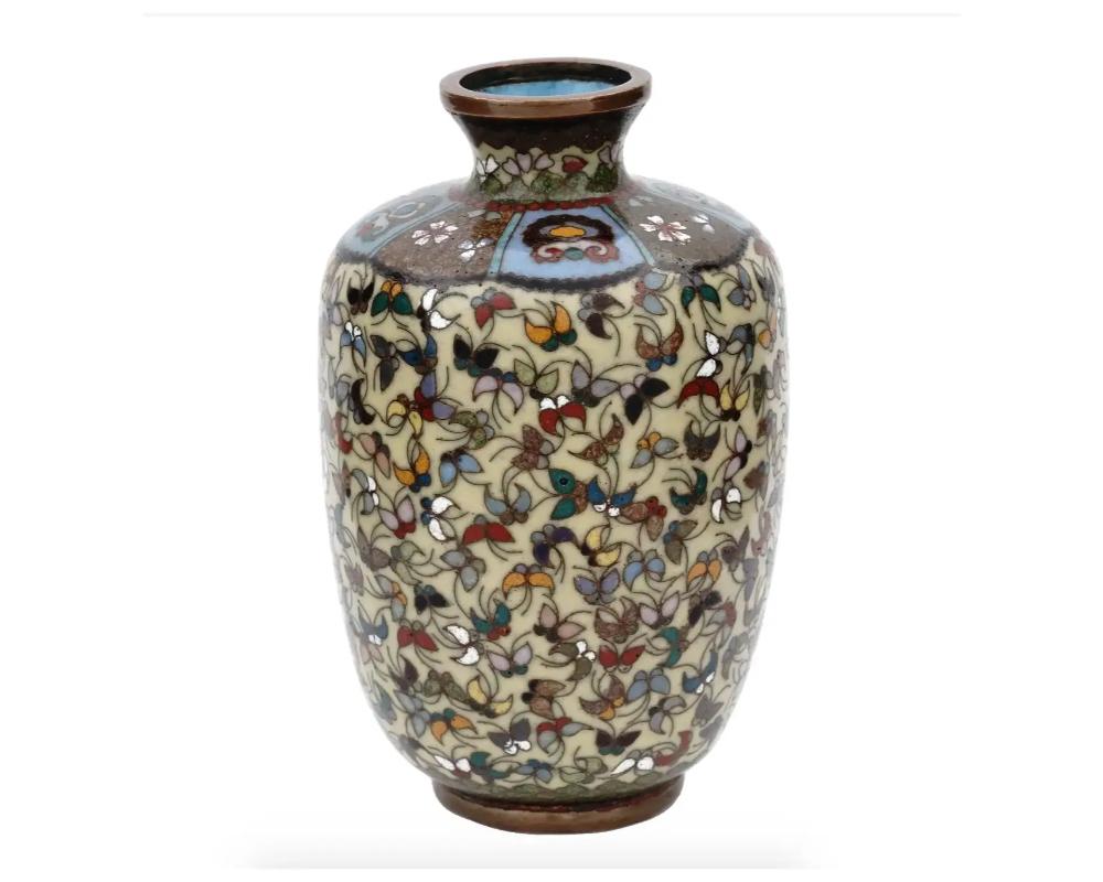 Cloissoné Antique Meiji Japanese Cloisonne Enamel 1000 Butterflies Vase For Sale
