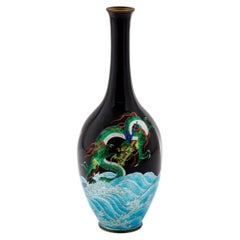 Vase Ginbari en émail cloisonné japonais Meiji Dragon vert par Kumeno Teitaro