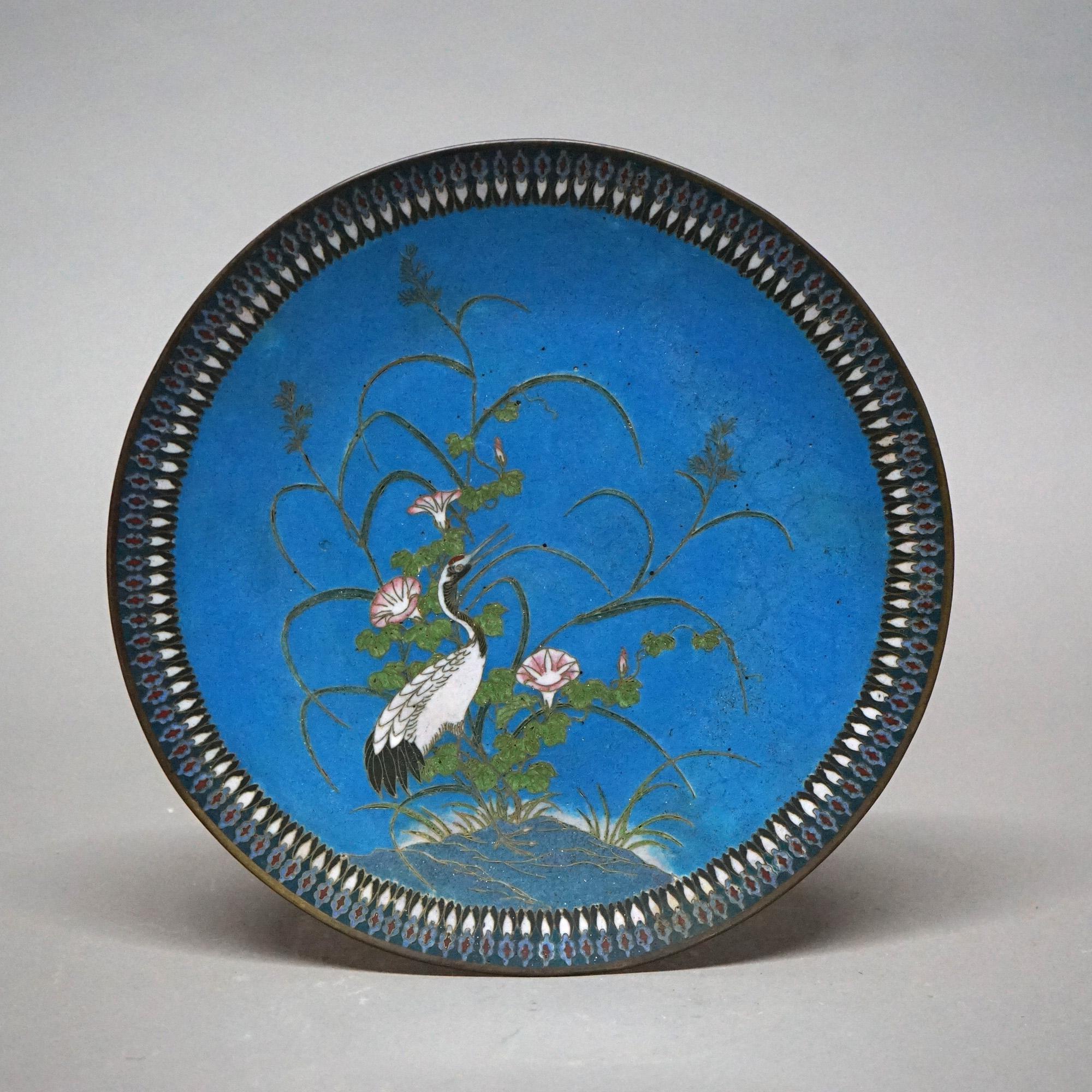 Japanisches Meiji-Figurenladegerät mit emaillierter Metall-Cloisonne-Konstruktion mit Sumpfszene und Reiher, 20.

Maße - 1,25 