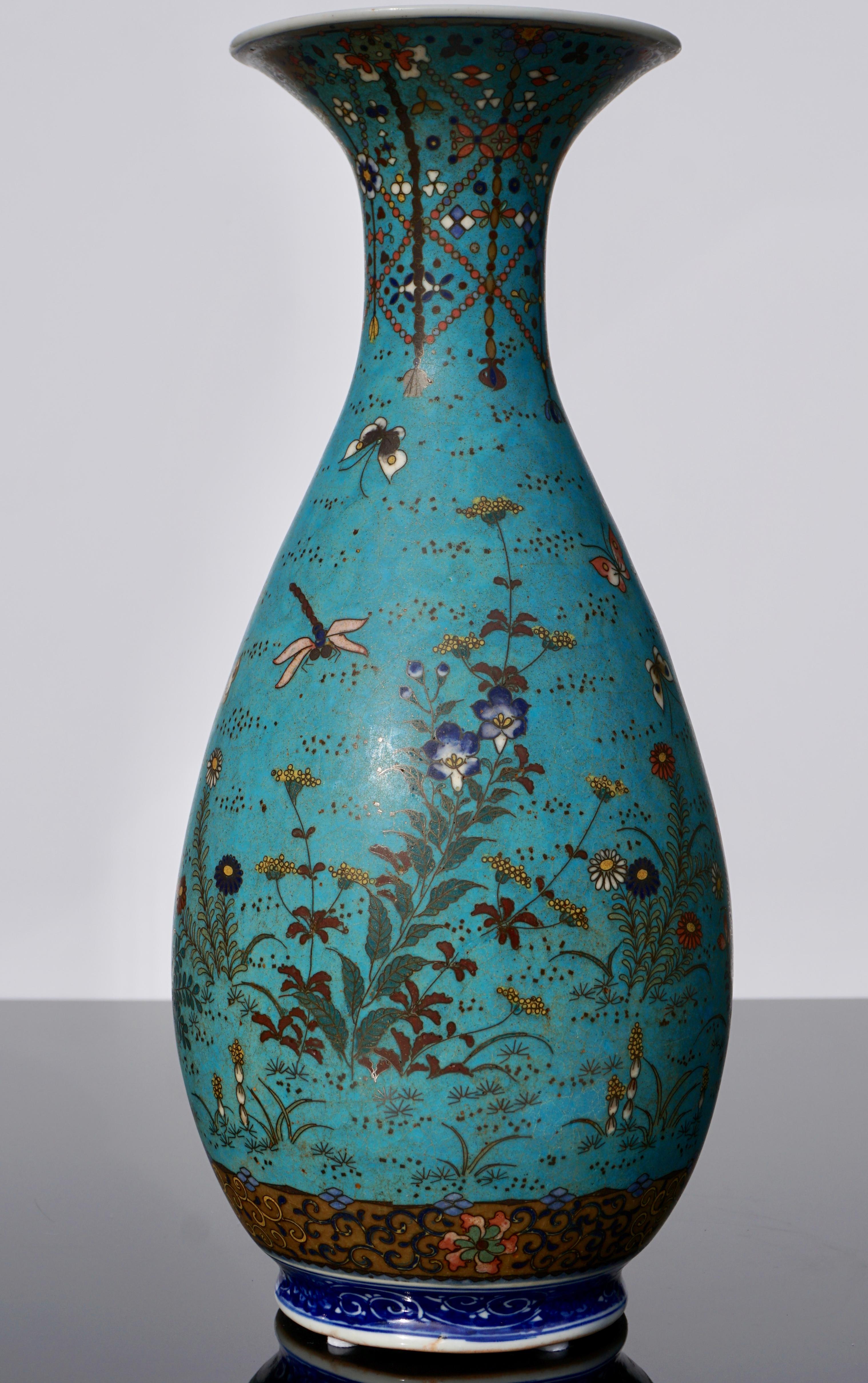 Japanese Meiji Cloisonné Porcelain Shippo Vases In Good Condition In Dallas, TX