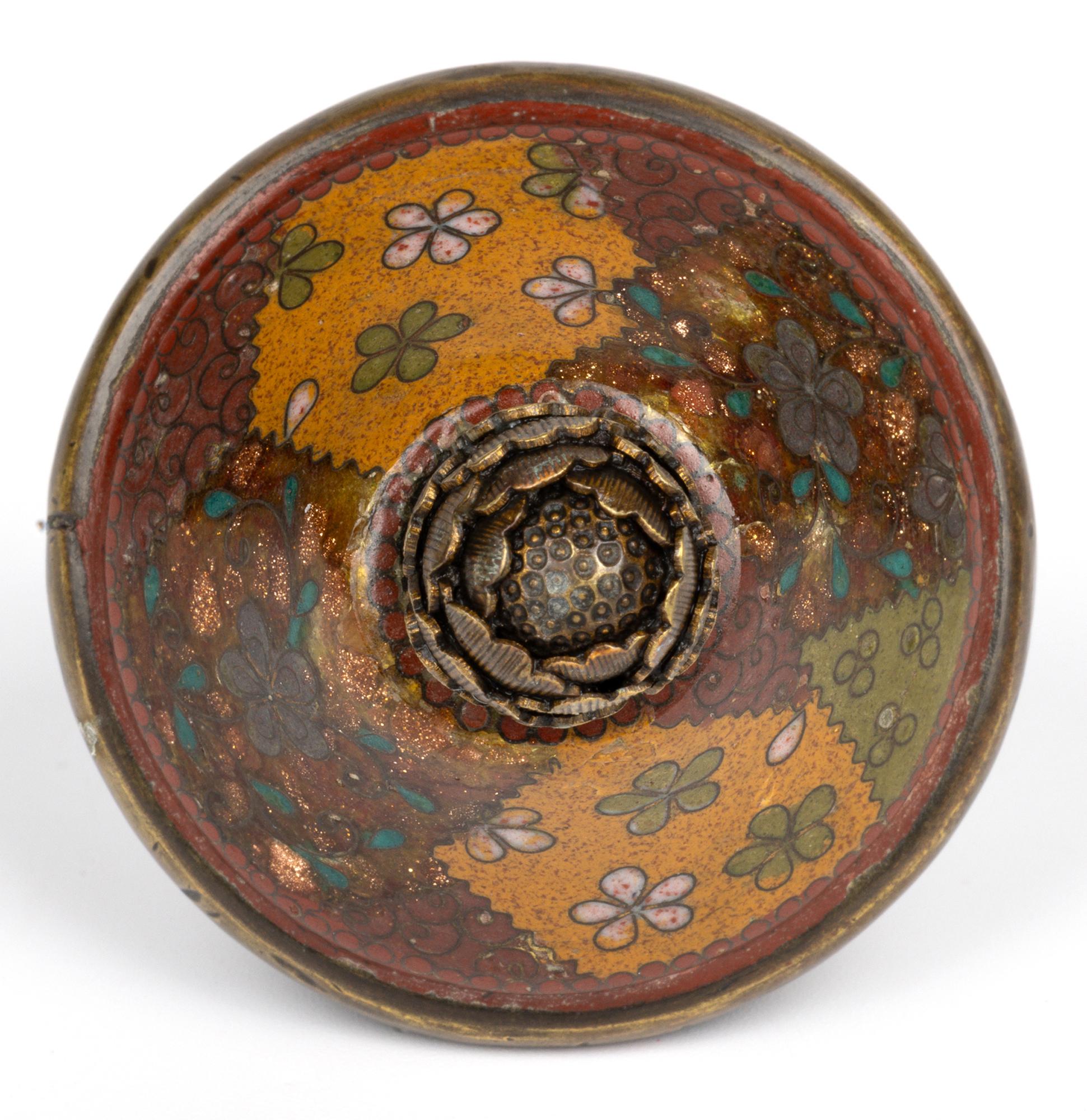 Japanese Meiji Dragon & Floral Pattern Cloisonne Koro & Cover For Sale 5