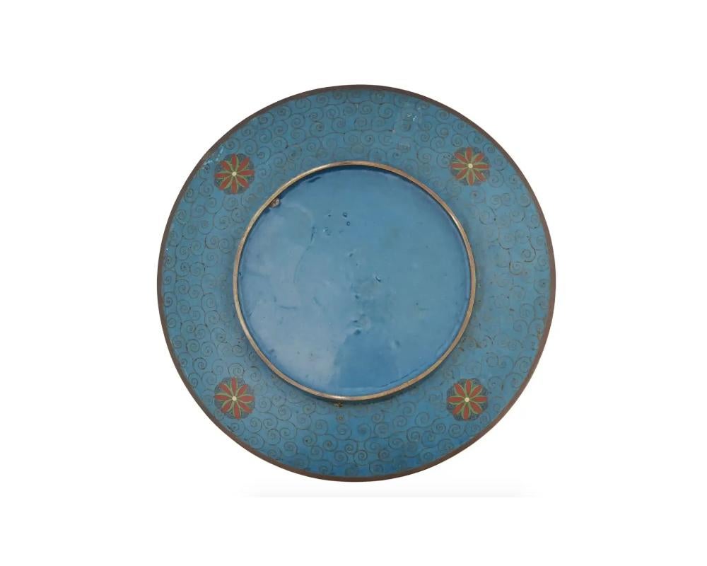 Japanese Meiji Era Cloisonne Enamel Plate Charger In Good Condition For Sale In New York, NY