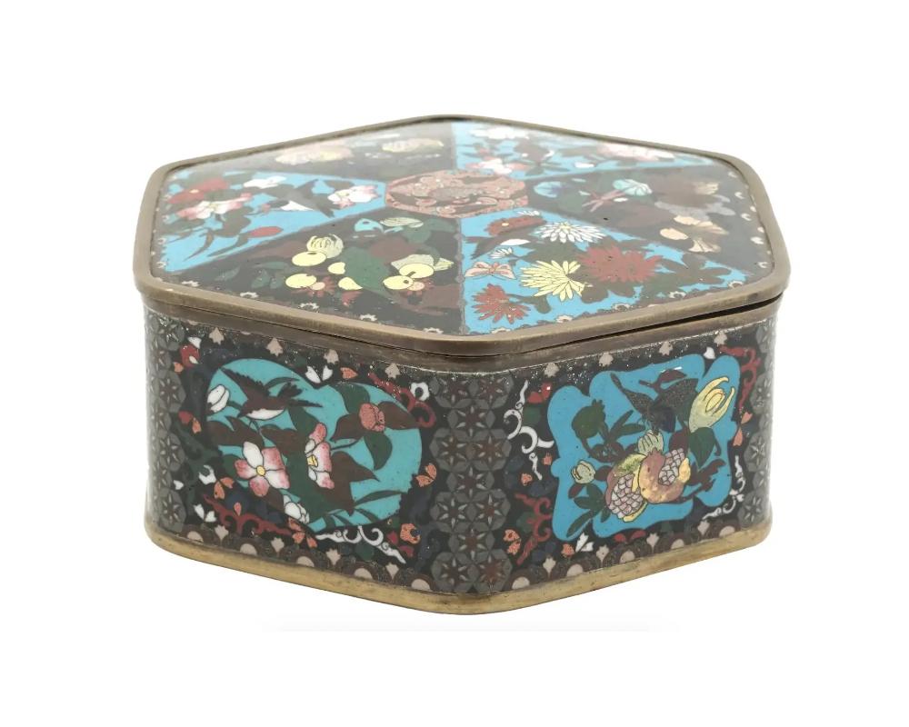 Cloissoné Large Meiji Japanese Cloisonne Enamel Box with Fruits, Sea Life, Birds and Insec For Sale