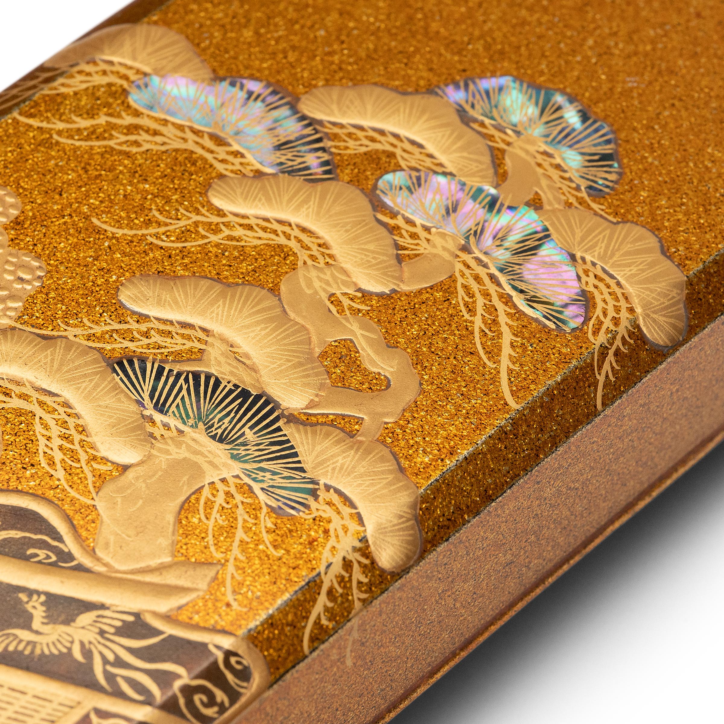 Japanese Meiji Gilt Lacquer Writing Desk & Poem Box For Sale 6