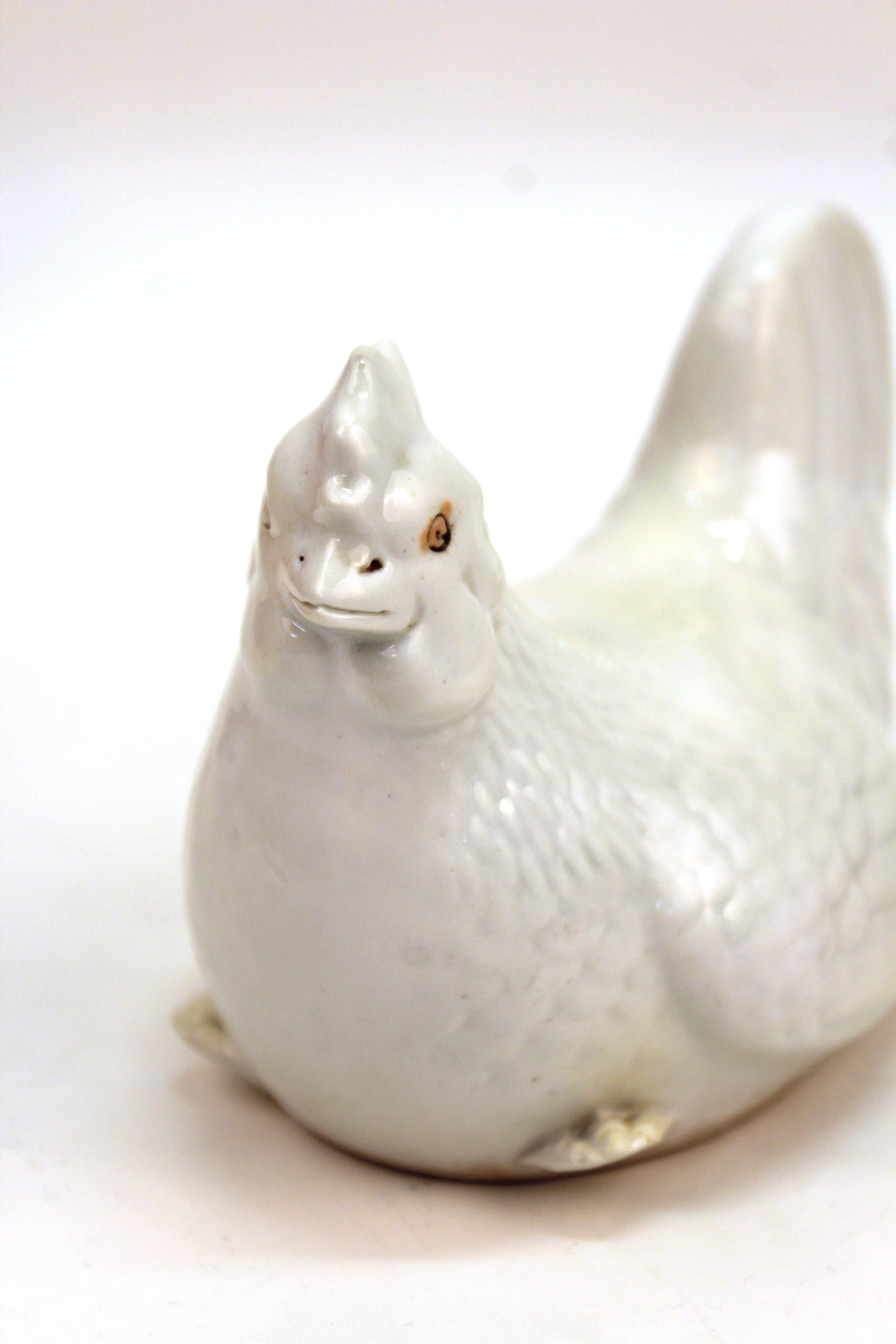 Japanese Meiji Hirado Porcelain Rooster & Hen For Sale 3
