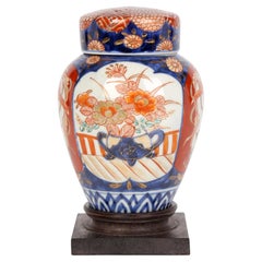 Japanese Meiji Imari Hand Painted Porcelain Lidded Tea Caddy with Stand