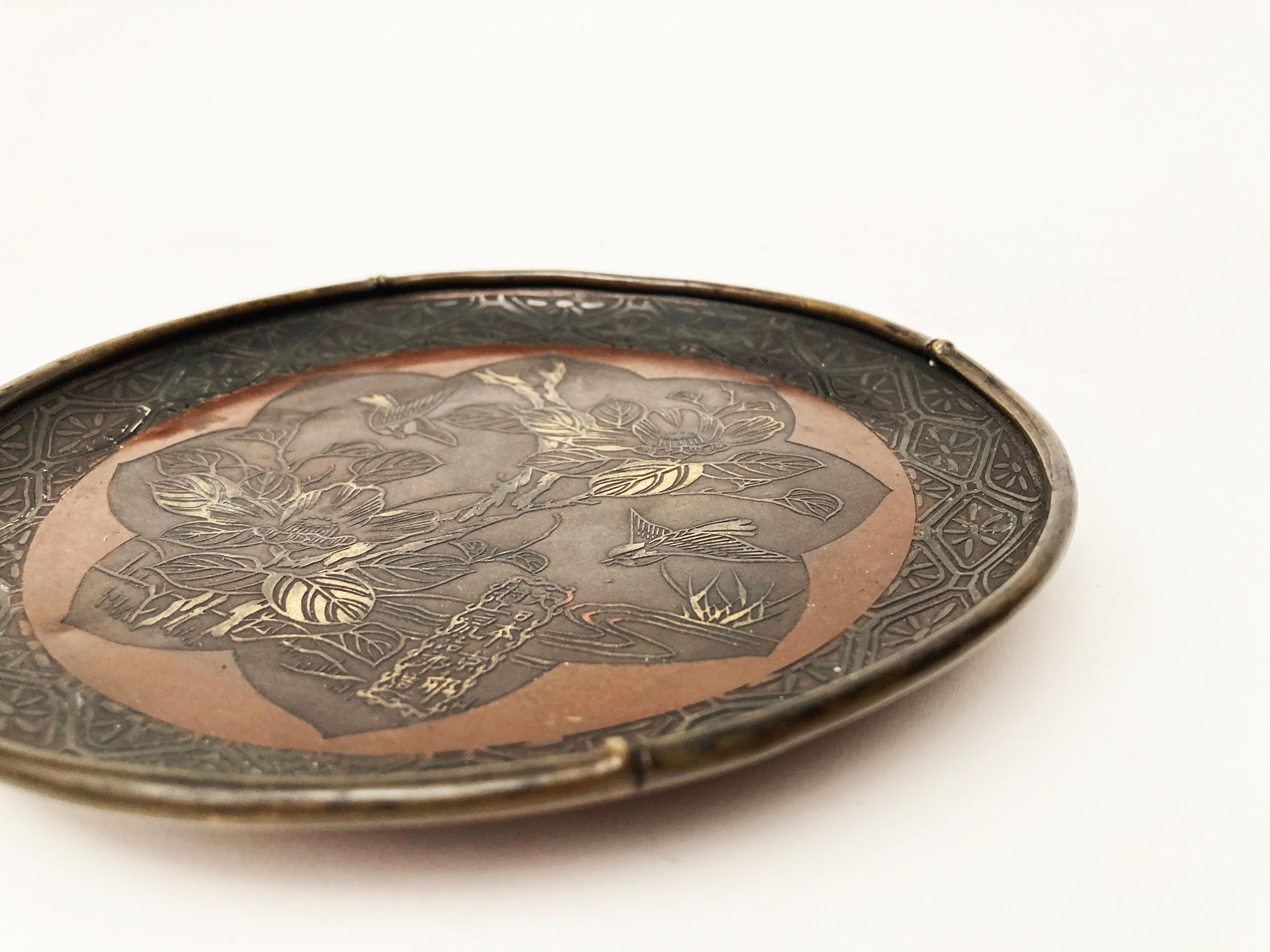 Japanese Meiji Mixed Metals Plate with Birds and Foliage For Sale 1