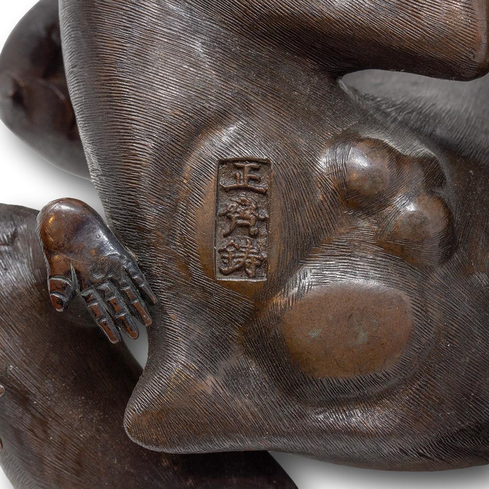 Japanese Meiji Period (1868-1912) Bronze Monkey Group Okimono by Shosai 12
