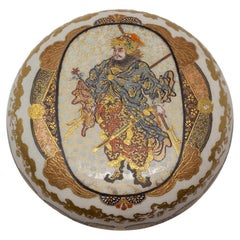 Scatola di incenso giapponese del periodo Meiji (1868-1912) Satsuma Kogo di Taizan Yohei