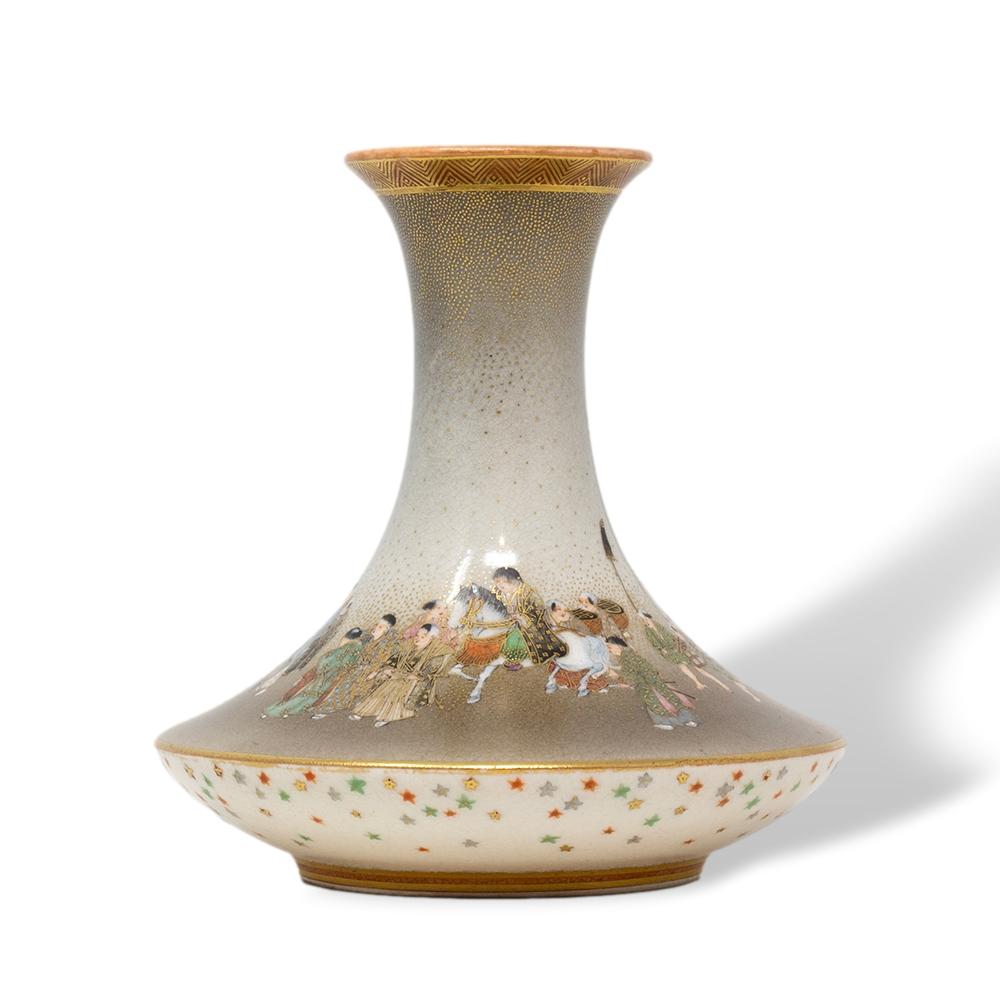 Jarrón Satsuma Japonés del Periodo Meiji (1868-1912) de Kinkozan Hecho a mano en venta