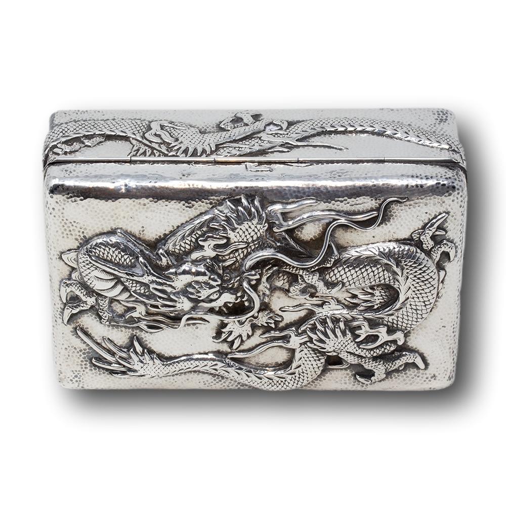 Japanese Meiji Period (1868-1912) Silver Dragon Box For Sale 5