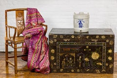 Japanese Meiji Period 19th Century Barrel Shaped Sake Jar with Calligraphy