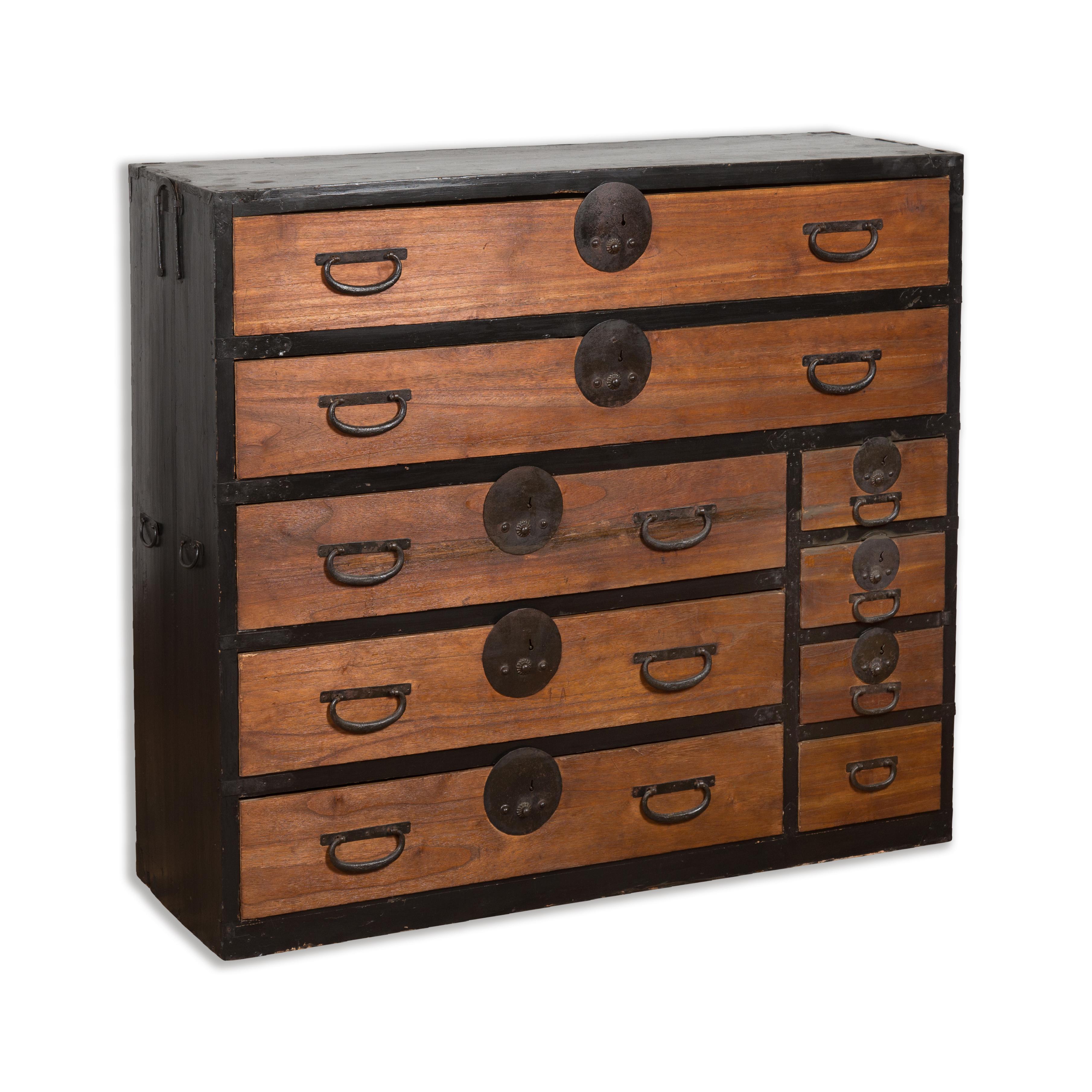 Japanese Meiji Period 19th Century Black and Brown Tansu Chest with Nine Drawers 16