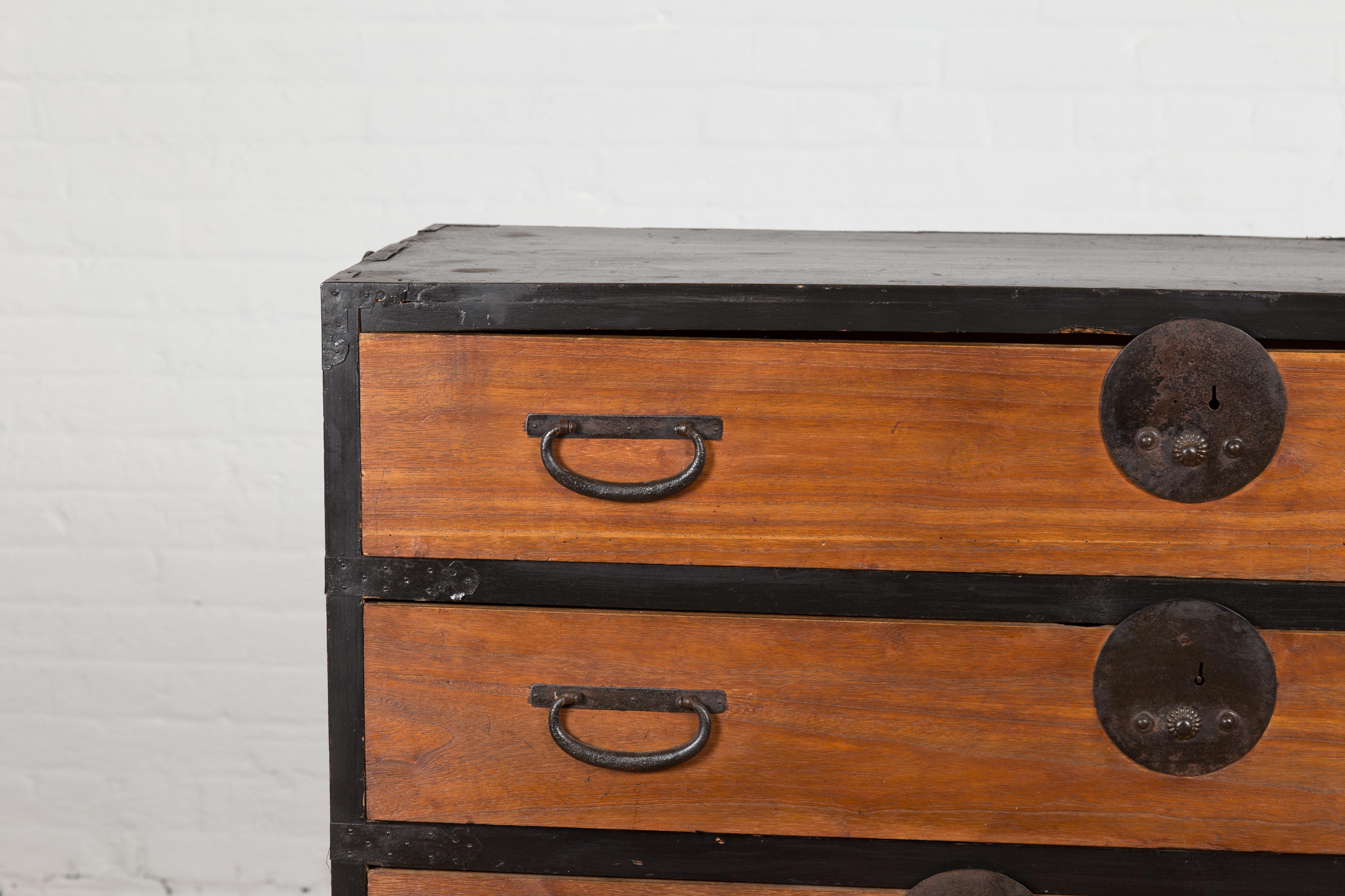 Japanese Meiji Period 19th Century Black and Brown Tansu Chest with Nine Drawers 1
