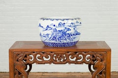 Japanische Taishō-Periode 1920er Jahre Blau-weißes rundes Porzellangefäß