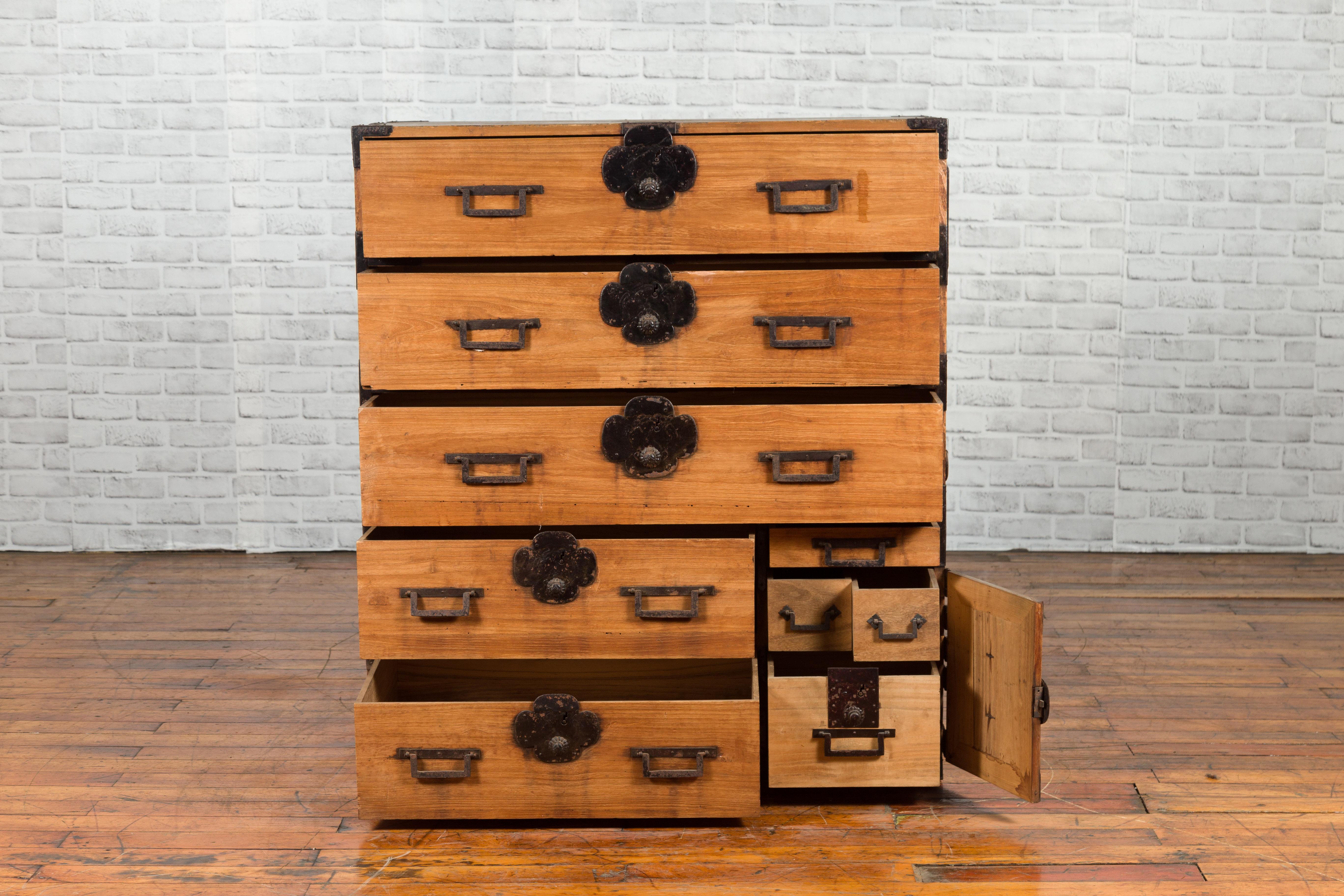 Japanese Meiji Period 19th Century Choba-Dansu Chest with Drawers and Safety Box 5