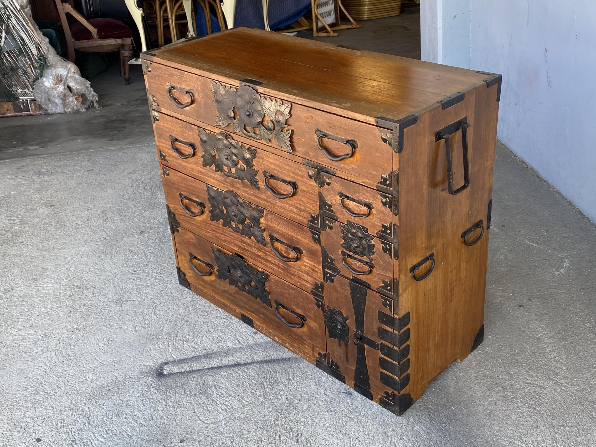 Japanese Meiji Period 19th Century Keyaki Wood Tansu Kasane Dansu Clothing Chest 1