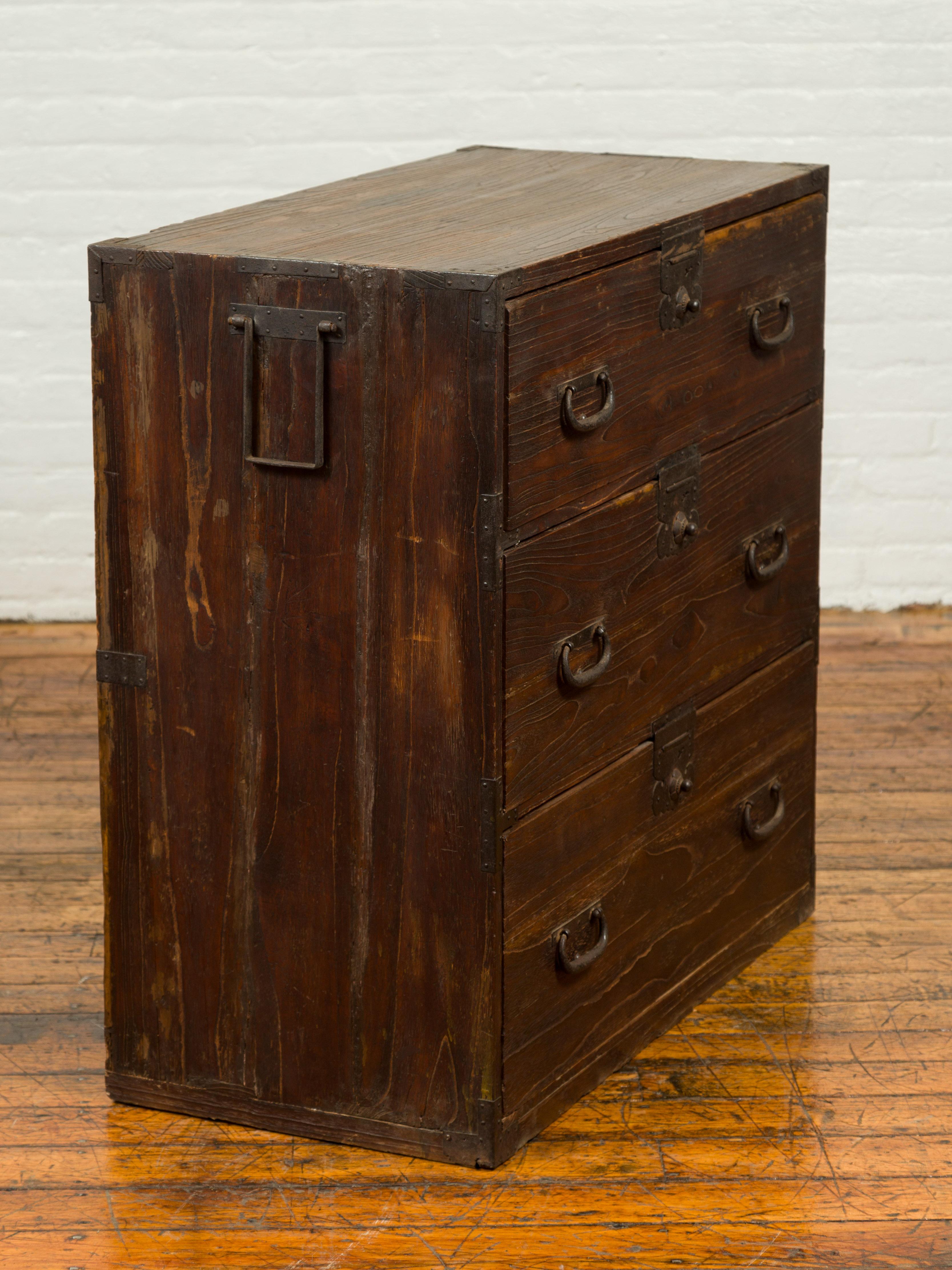 Japanese Meiji Period 19th Century Keyaki Wood Tansu Three-Drawer Clothing Chest 9