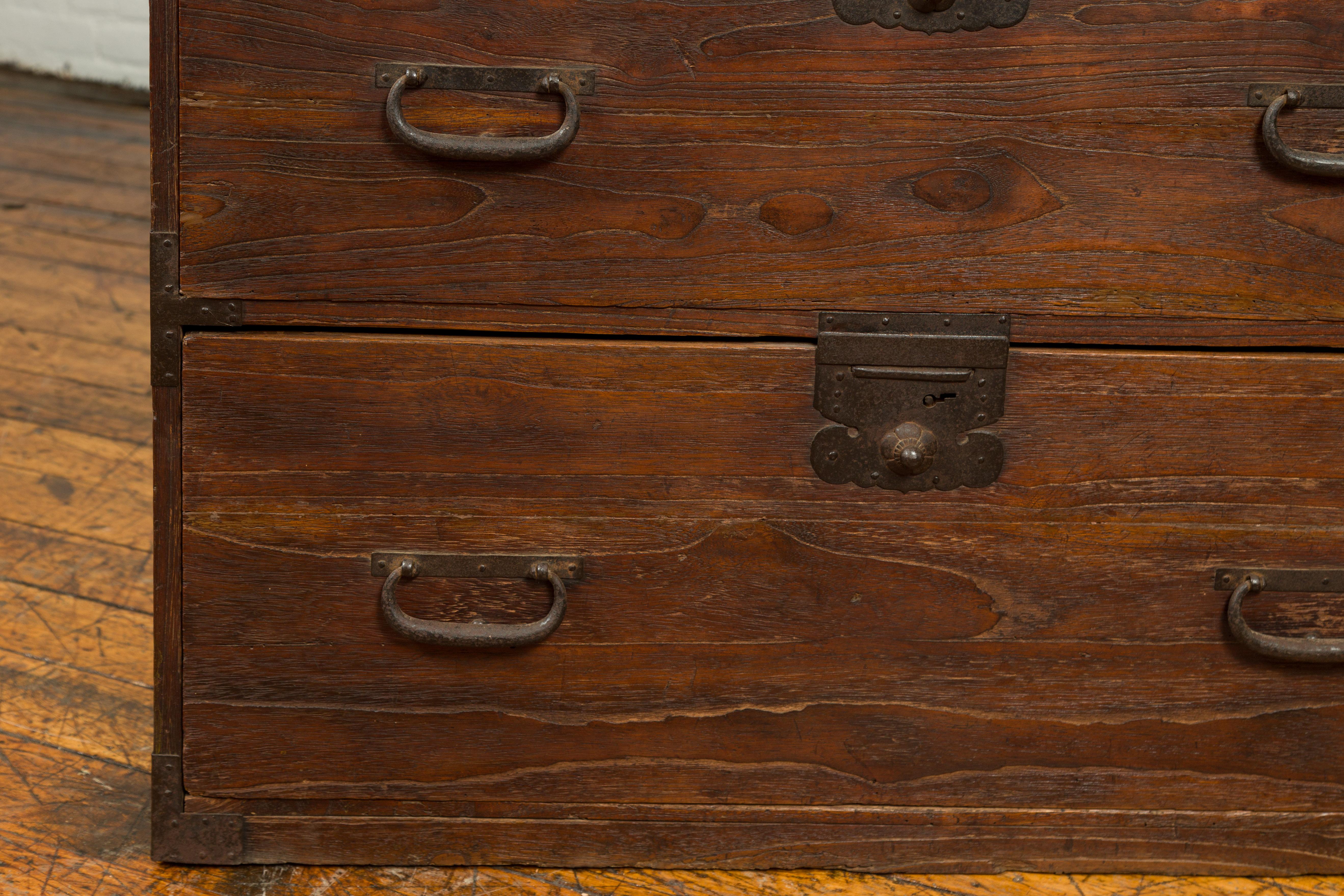 Japanese Meiji Period 19th Century Keyaki Wood Tansu Three-Drawer Clothing Chest 3