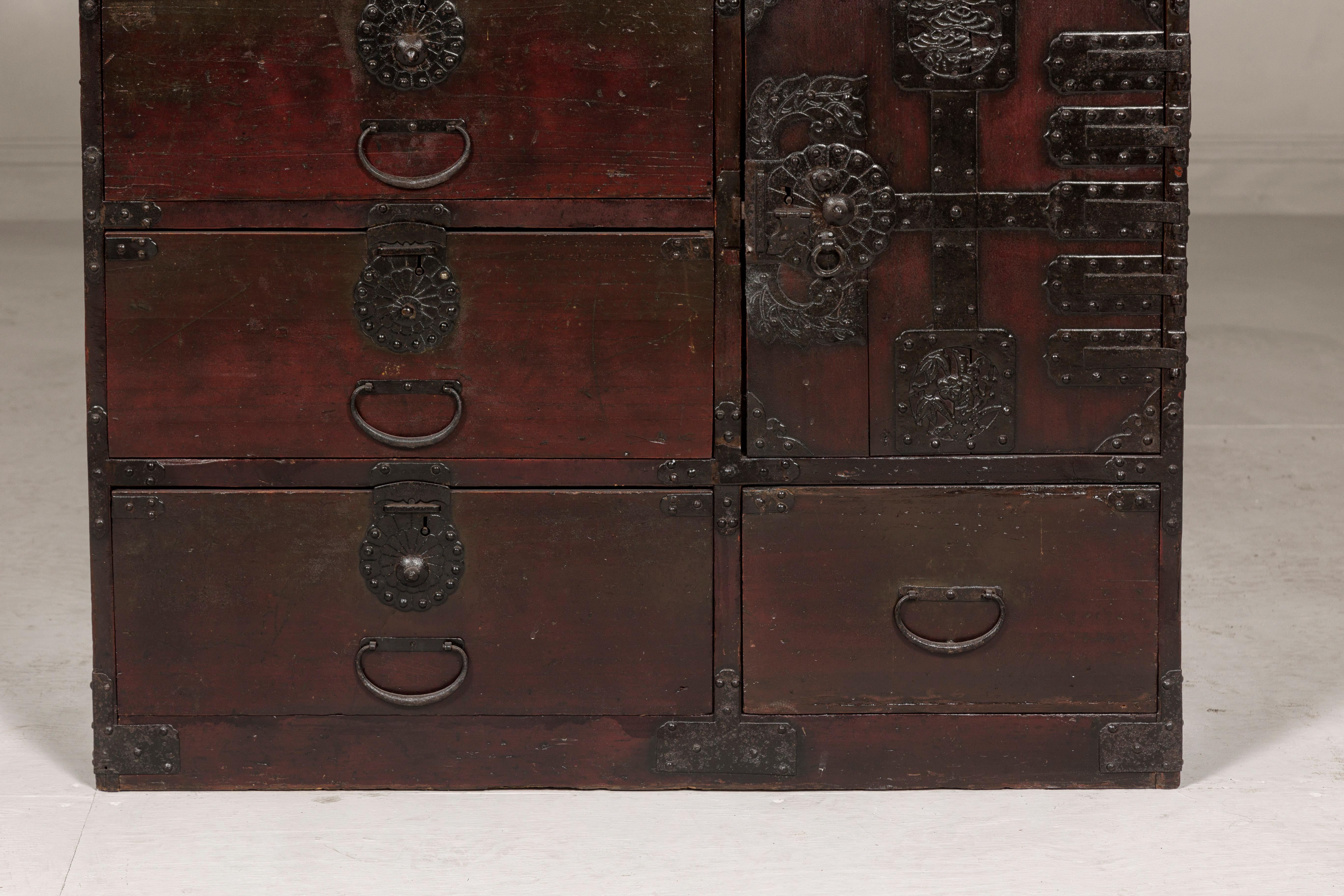 Japanese Meiji Period 19th Century Sendai Type Tansu Chest with Drawers and Safe For Sale 7