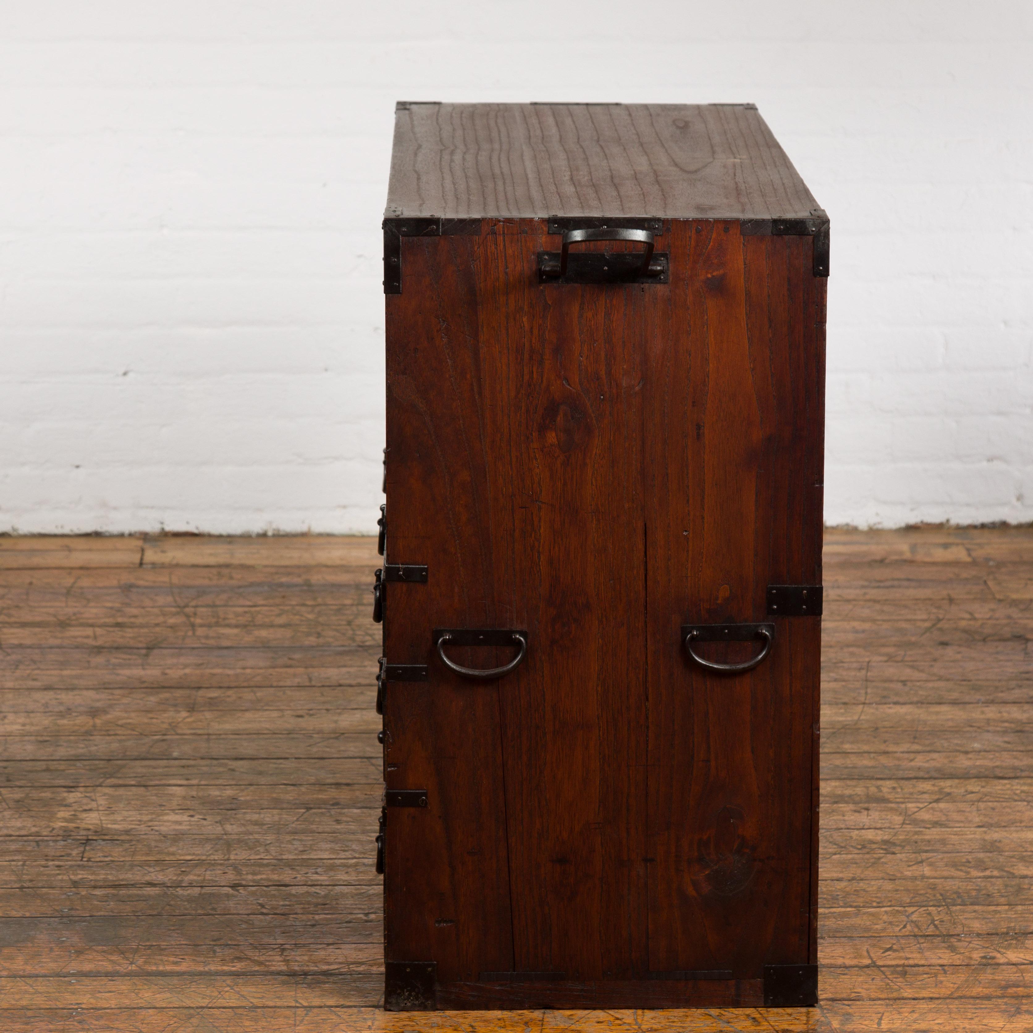 Japanese Meiji Period 19th Century Tansu Chest with Sliding Chest and Drawers For Sale 13