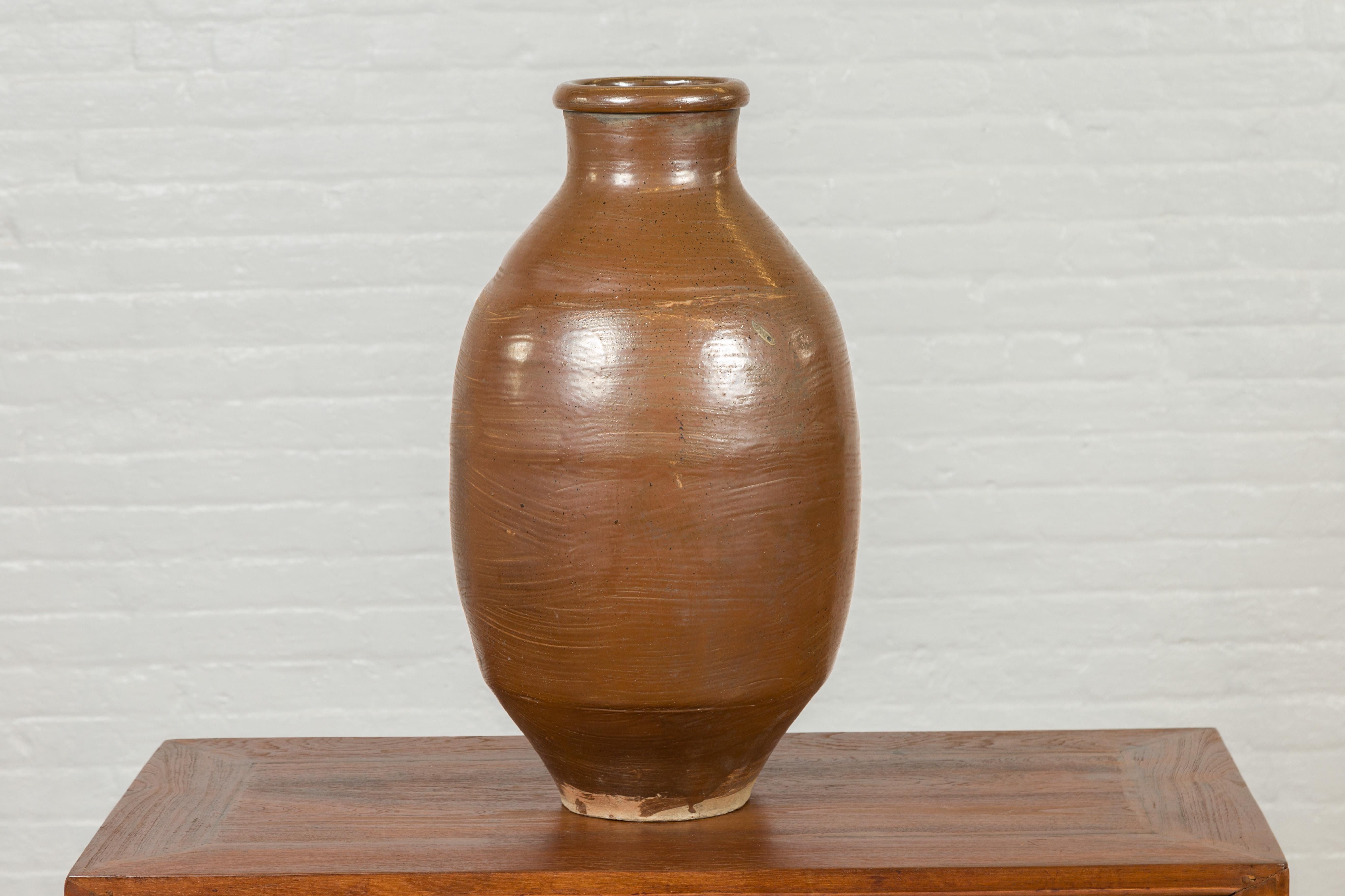 Japanese Meiji Period 19th century Water Jar with Brown Monochrome Patina For Sale 4