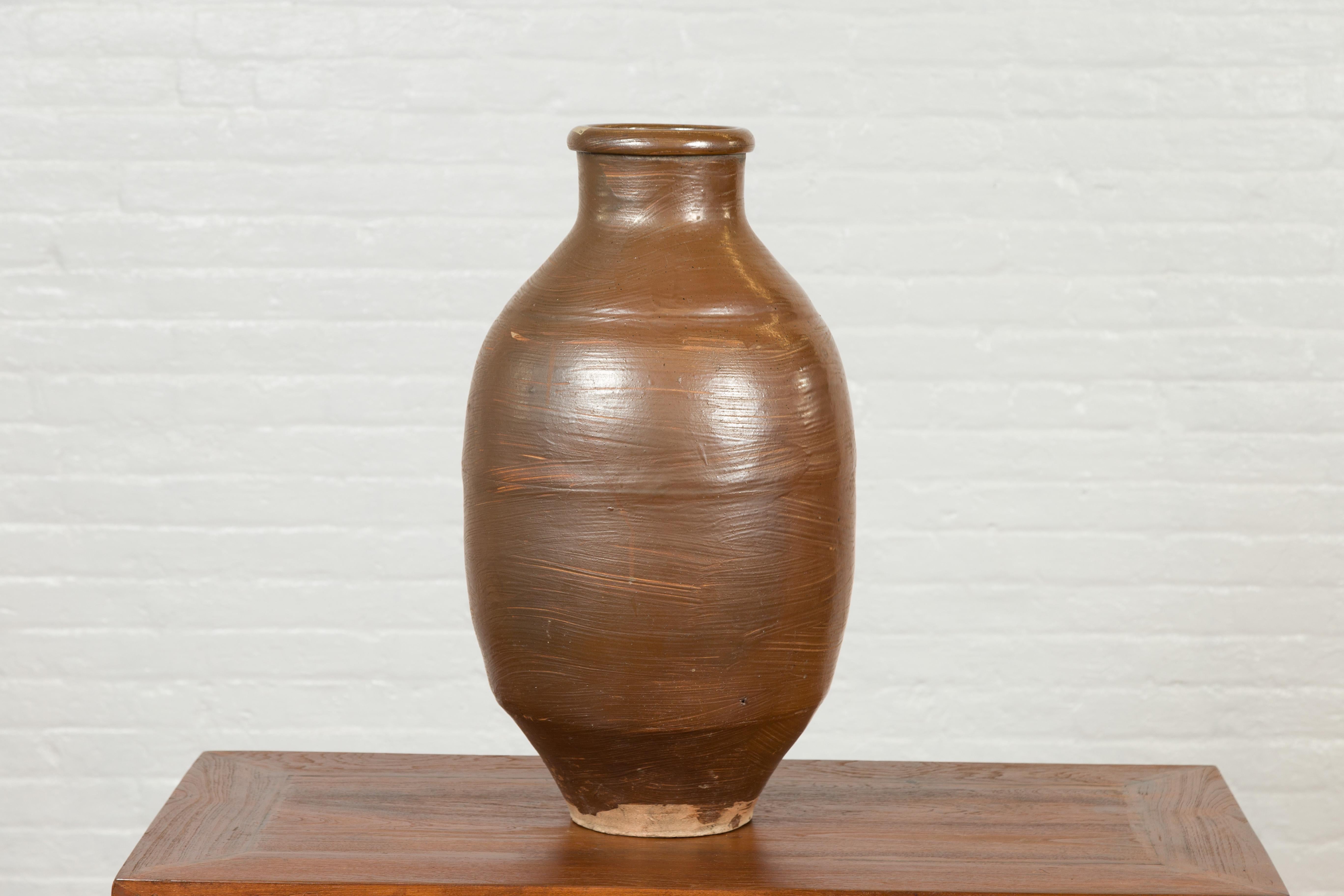 Japanese Meiji Period 19th century Water Jar with Brown Monochrome Patina For Sale 5