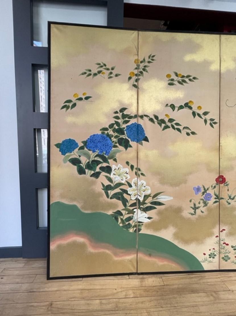 Japonisme Japanese Meiji Period 6-Panel Screen w/ Blue Lacquered Flowers, Ca. 1900 For Sale