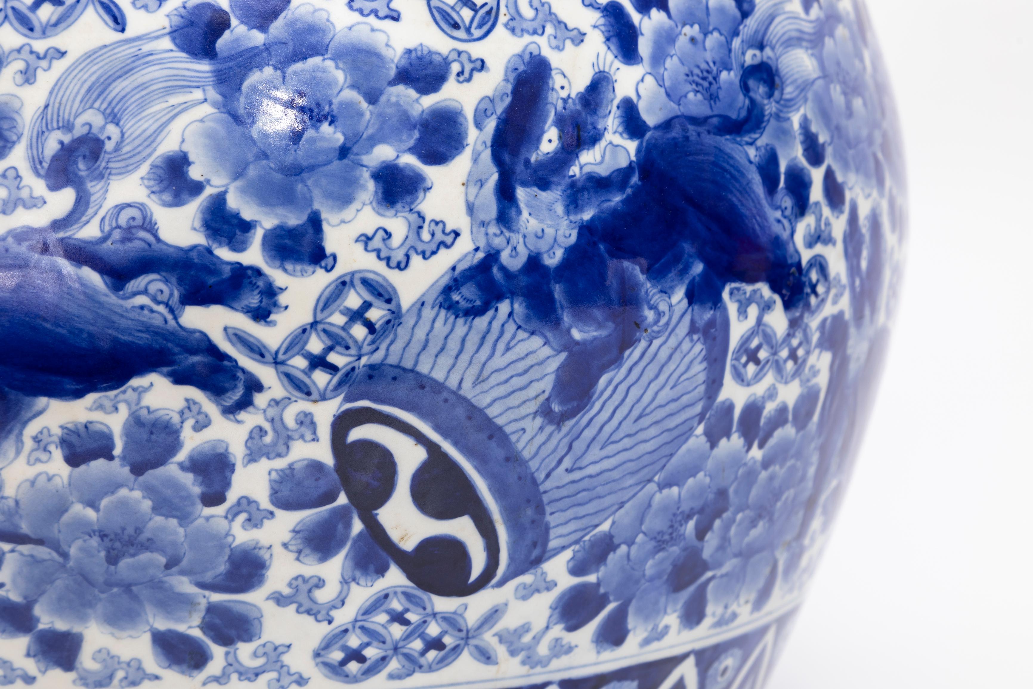 Japanese Meiji Period Blue & White Jardiniere with Shishi Dogs & Barrels: 1880 For Sale 5