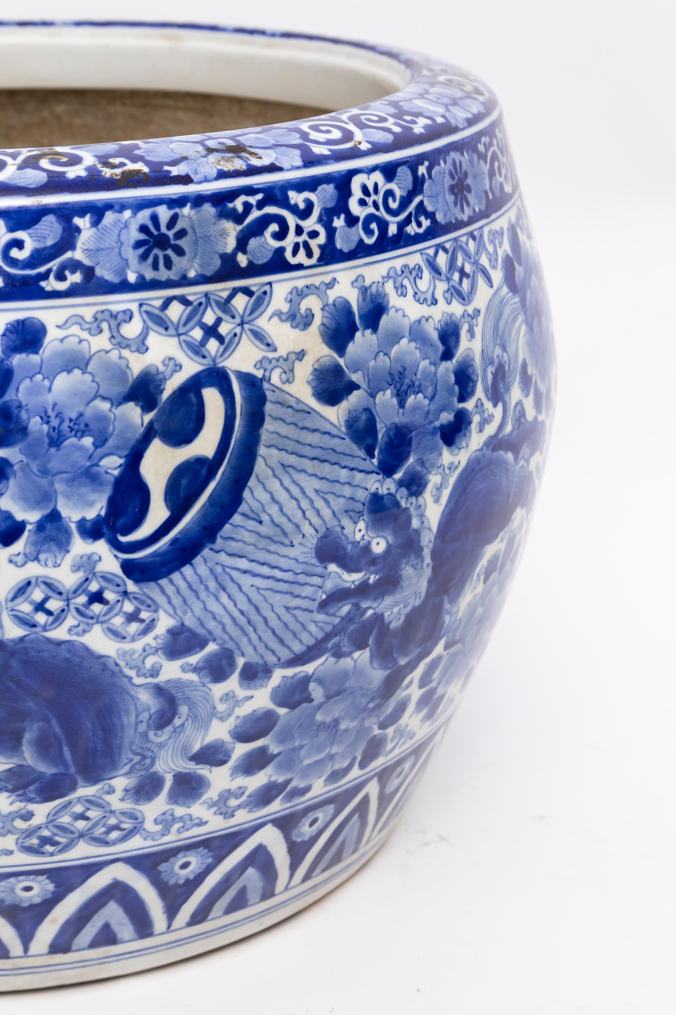 Japanese Meiji Period Blue & White Jardiniere with Shishi Dogs & Barrels: 1880 For Sale 3