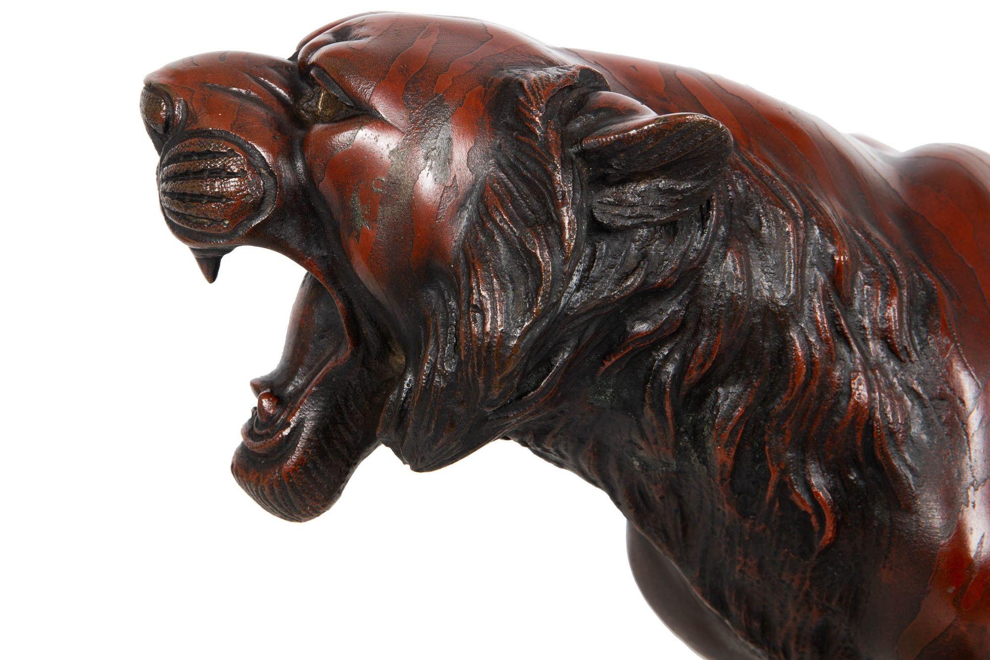 Japanese Meiji Period Bronze Okimono Sculpture of a Roaring Tiger, 27” wide For Sale 5