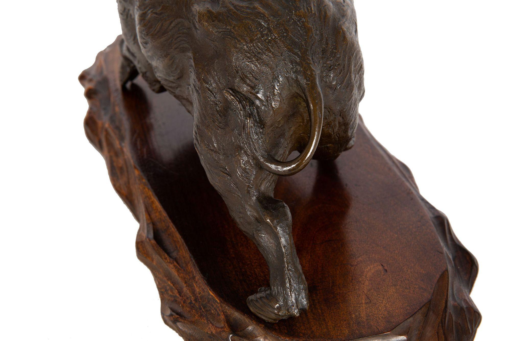 Japanese Meiji Bronze Okimono of a Wild Boar by Akasofu Gyokko For Sale 8