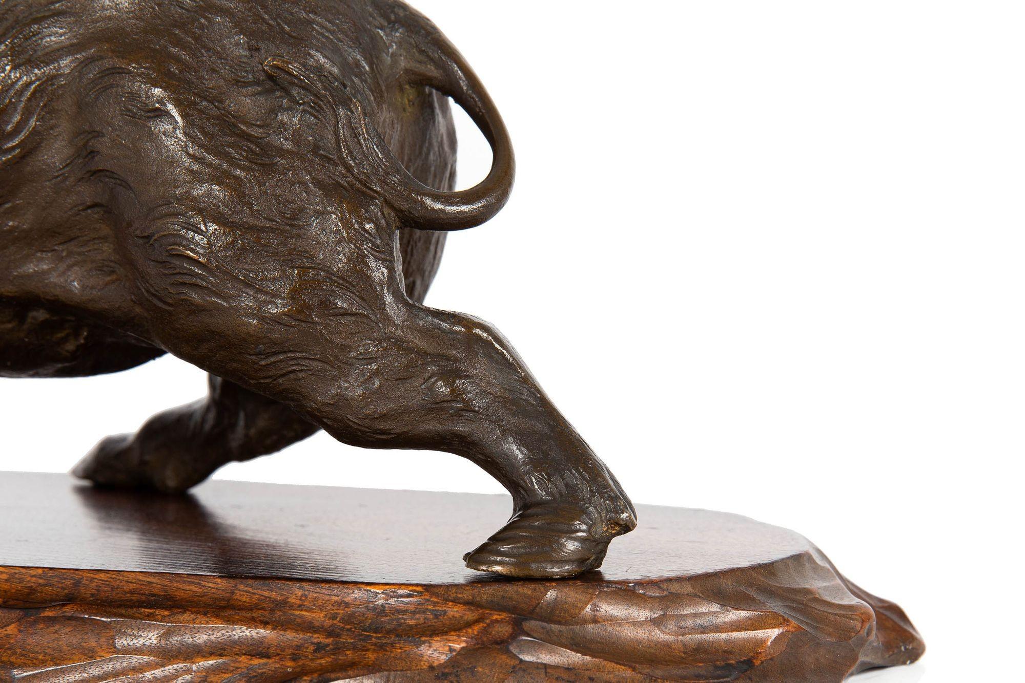 Japanese Meiji Bronze Okimono of a Wild Boar by Akasofu Gyokko For Sale 12