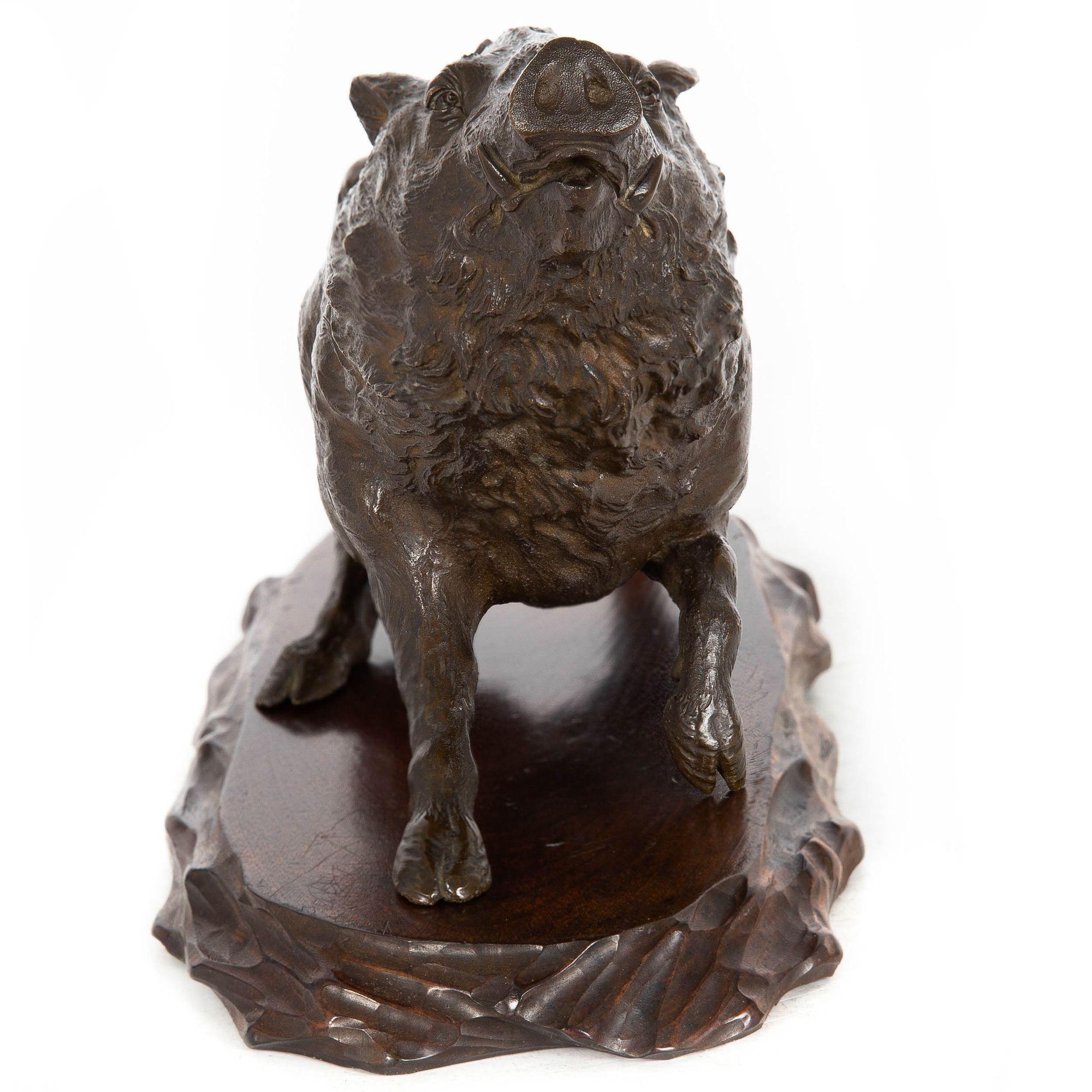 Japanese Meiji Bronze Okimono of a Wild Boar by Akasofu Gyokko For Sale 1